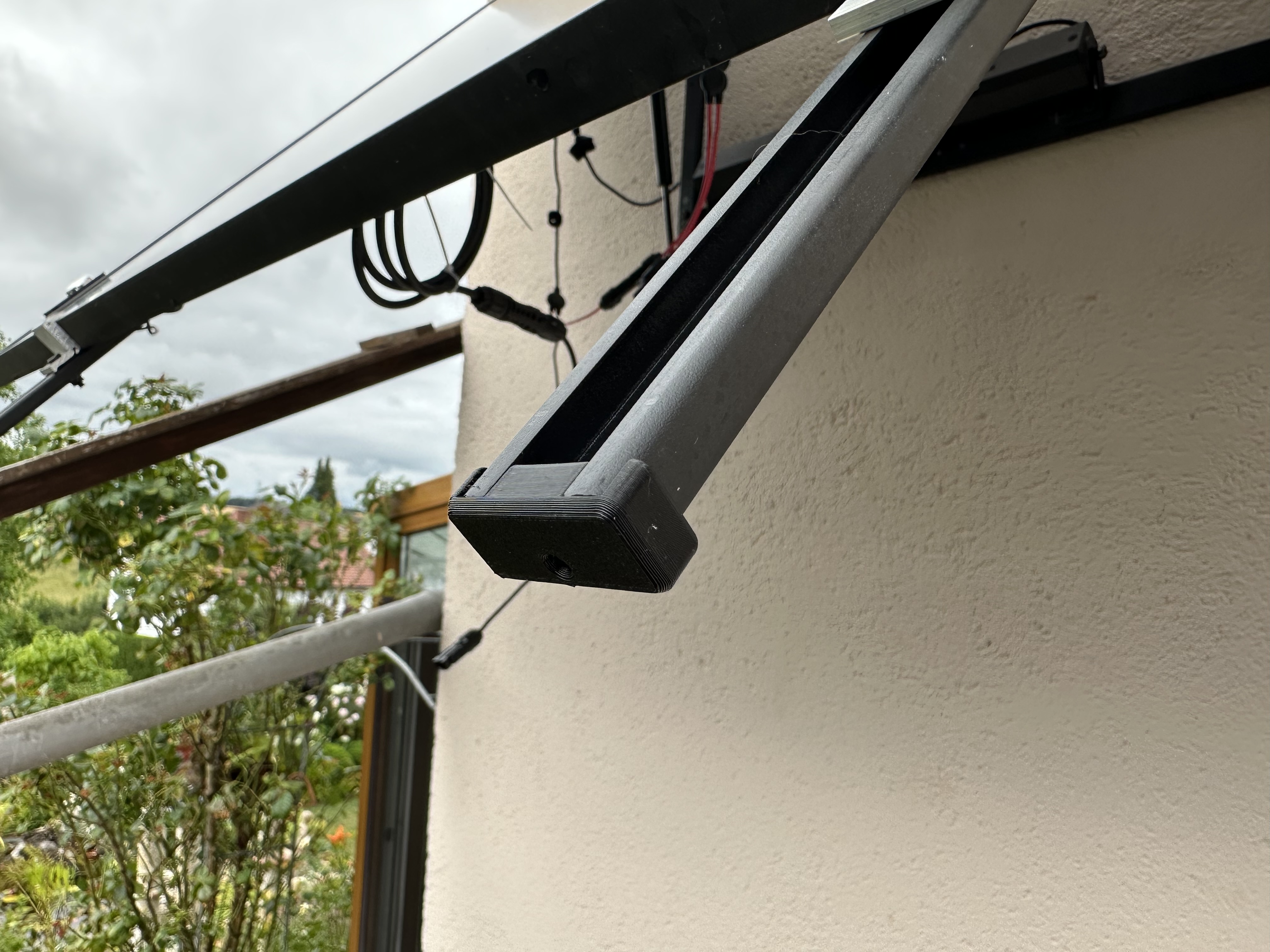 Endcap for Ecoflow Single Axis Solar Tracker