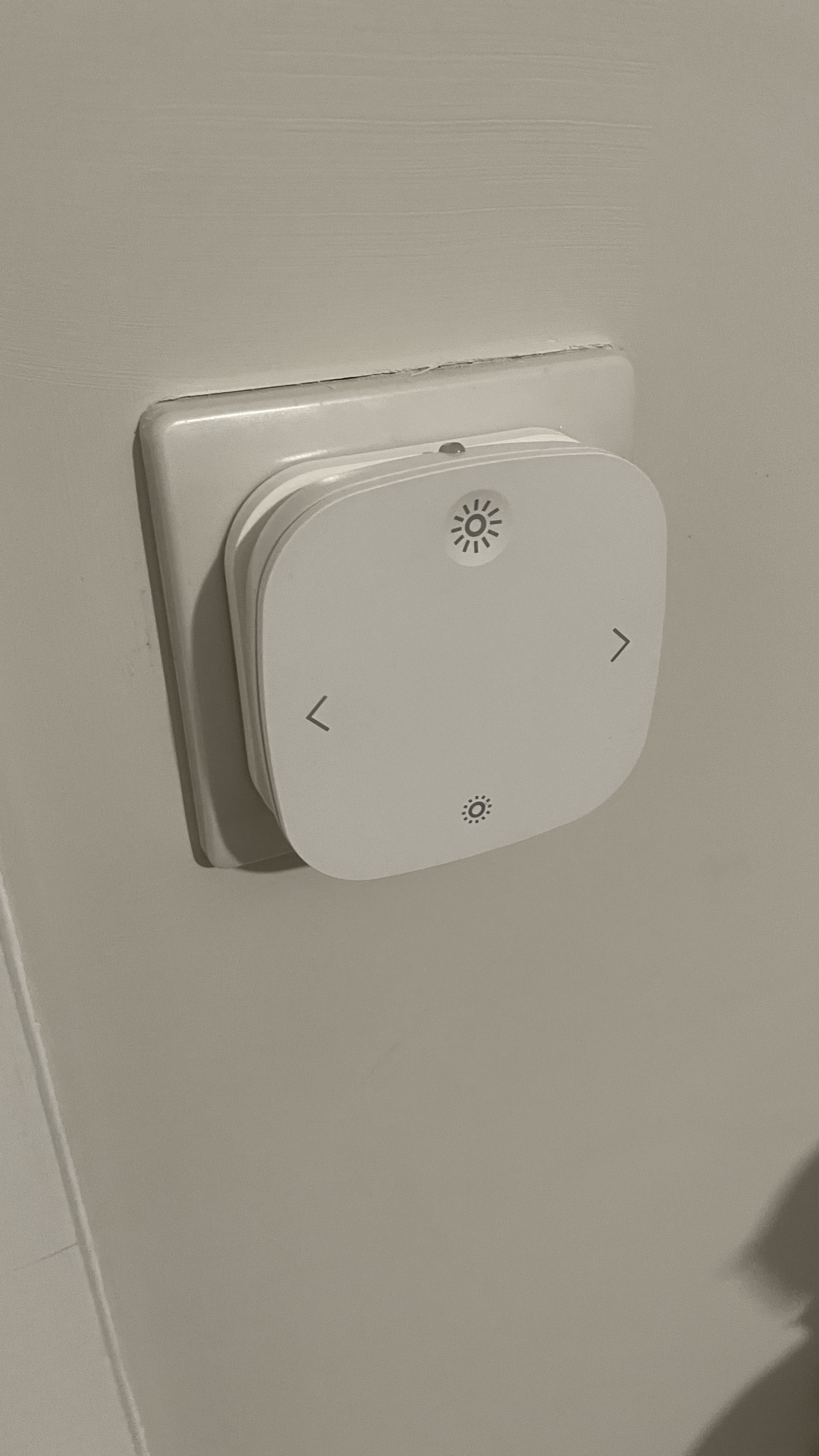 IKEA STYRBAR magnetic holder