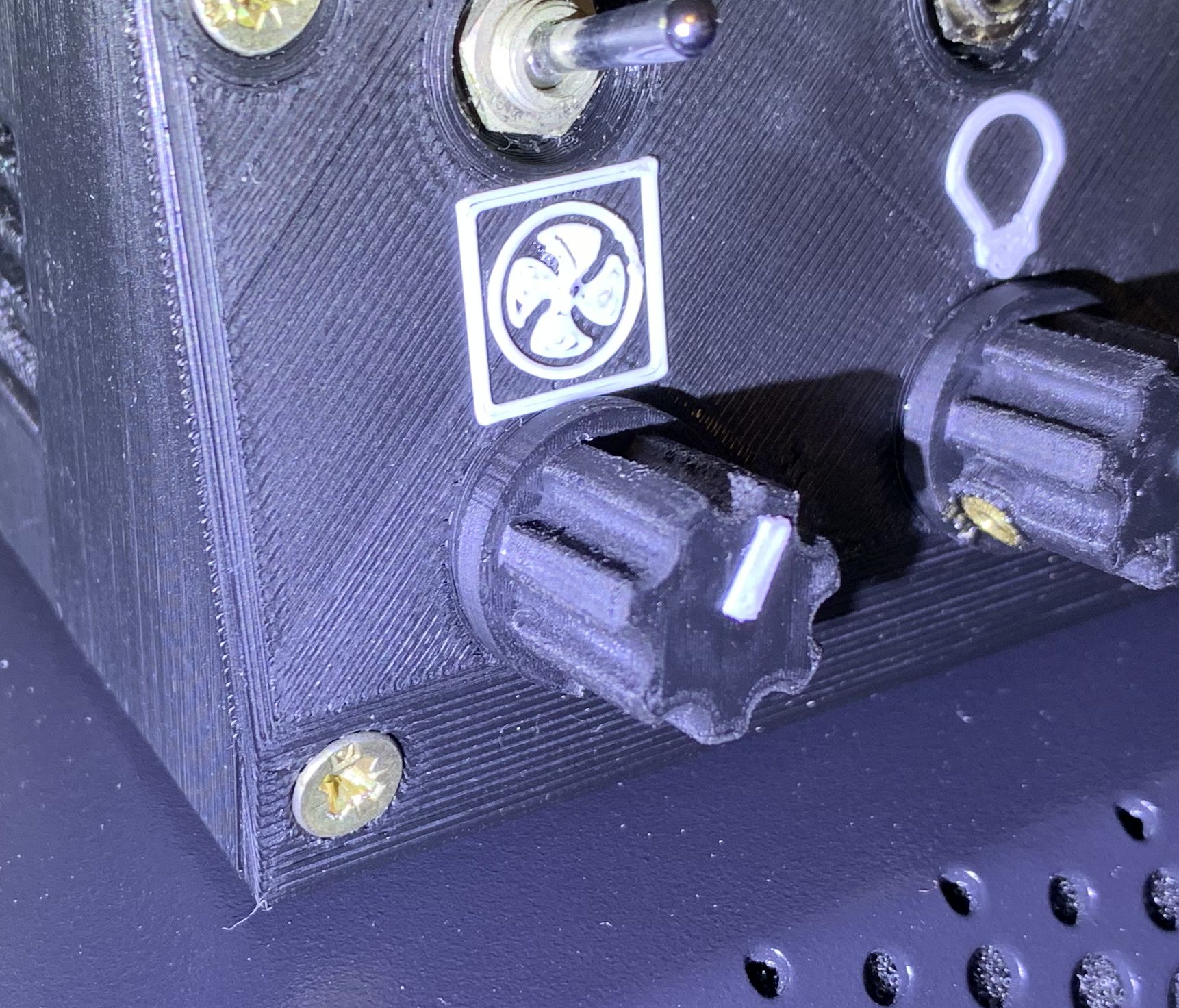 Miniatura 4 do modelo 3D Potentiometer Knob 06