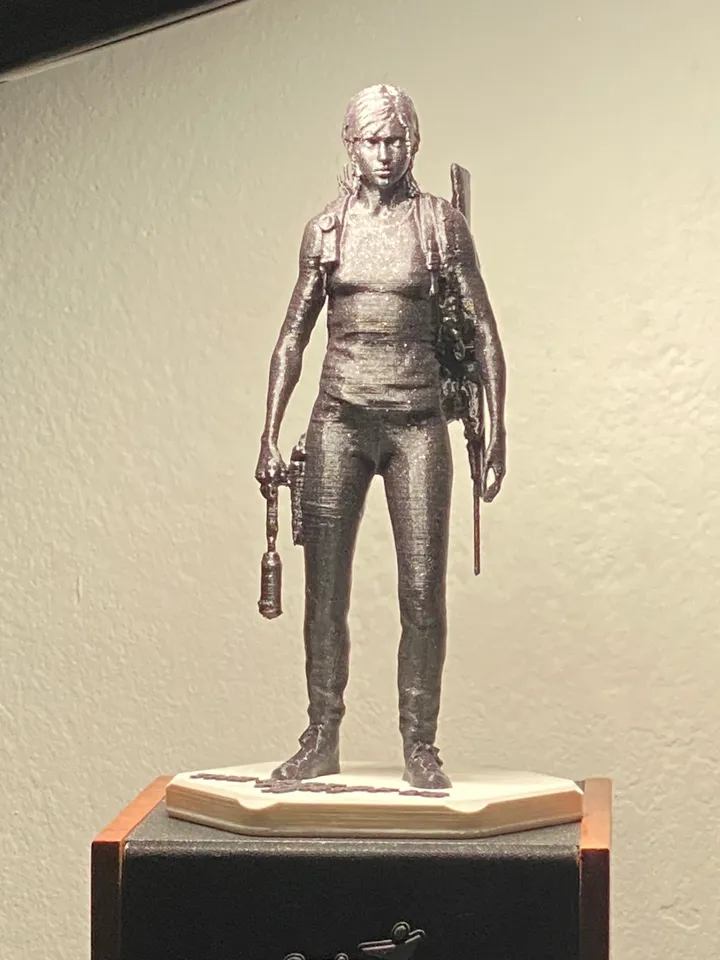 Miniatura Elli - The Last Of Us ll - 3D CREATIONS OFICIAL