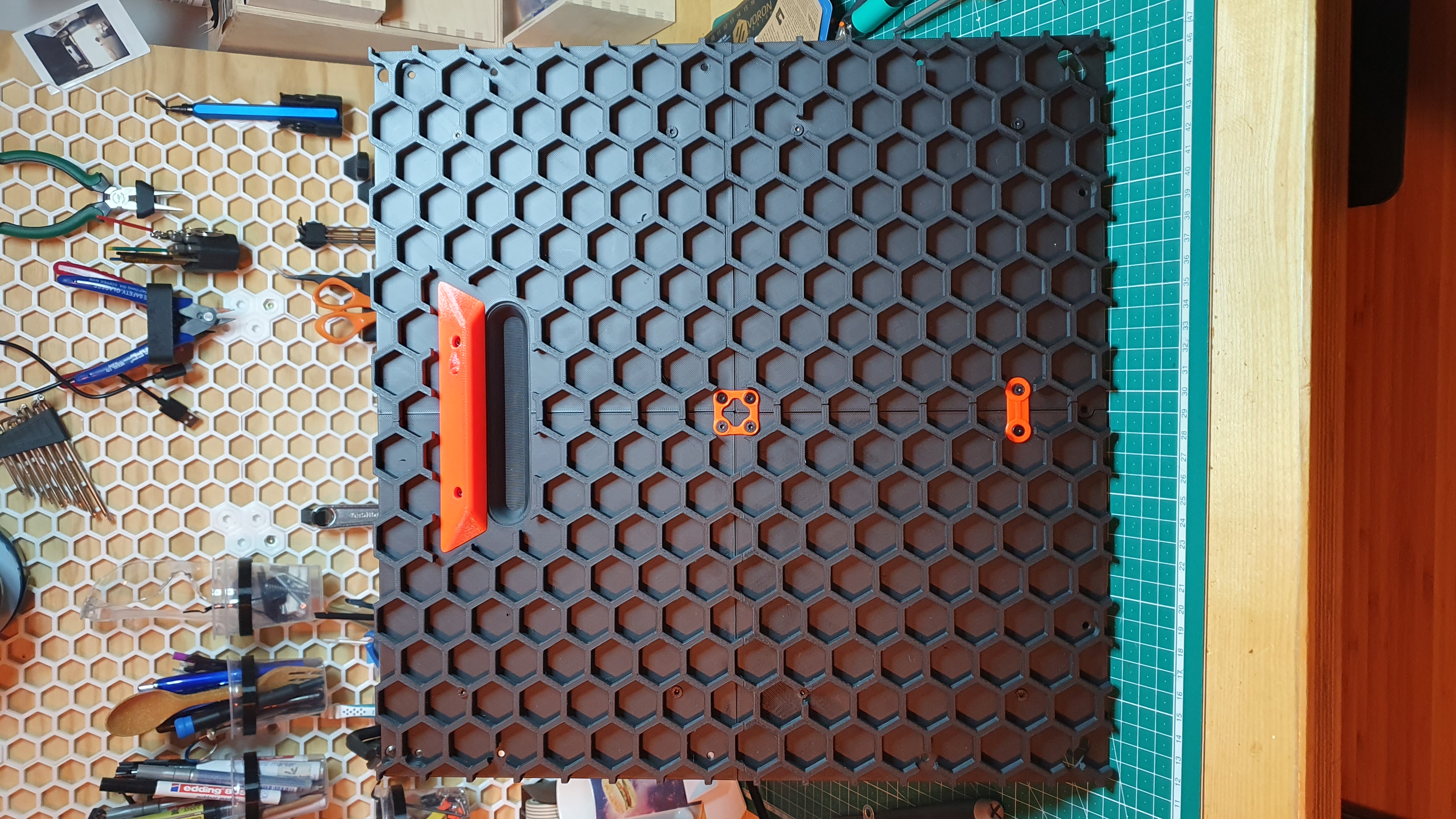 HIVE Printable Side Panel - Honeycomb Storage Wall Mod