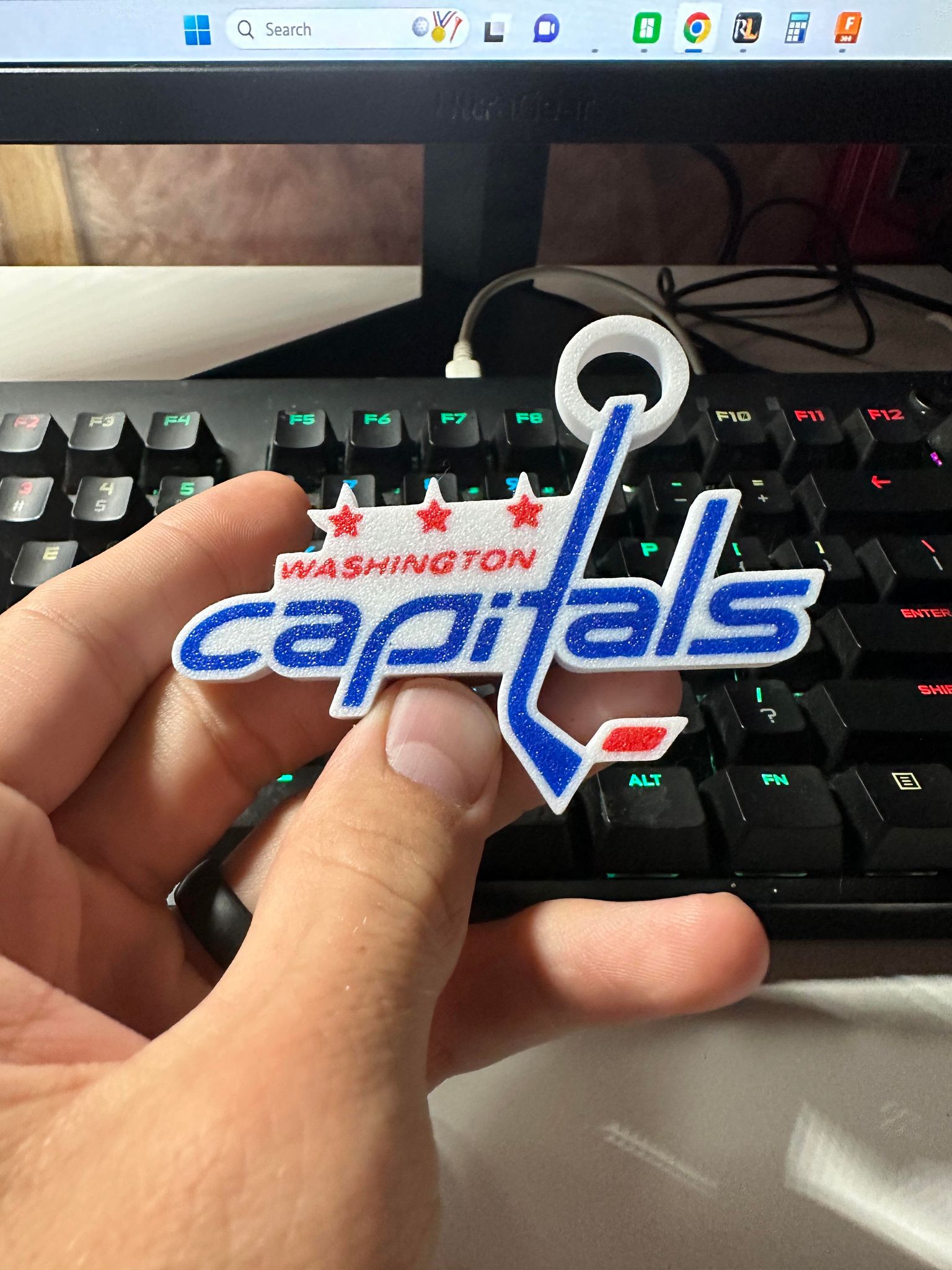 WASHINGTON CAPITALS MULTICOLOR KEYCHAIN by DaveDesigns Download free STL model