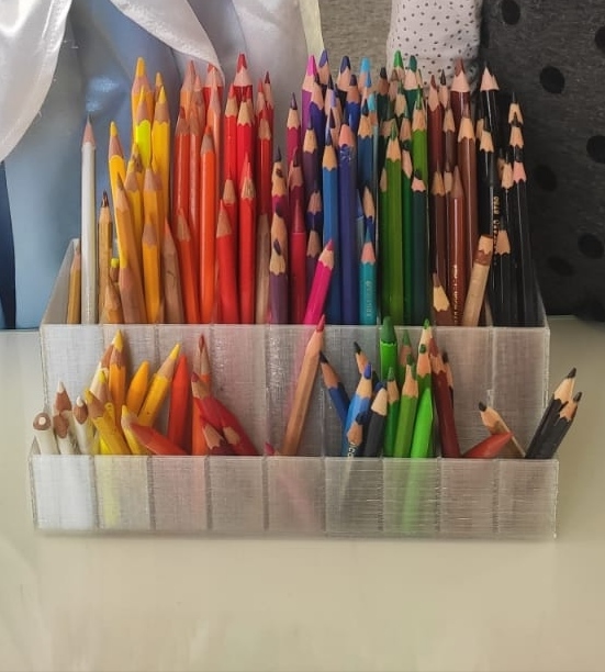 Pastelkovník / pencil sorter