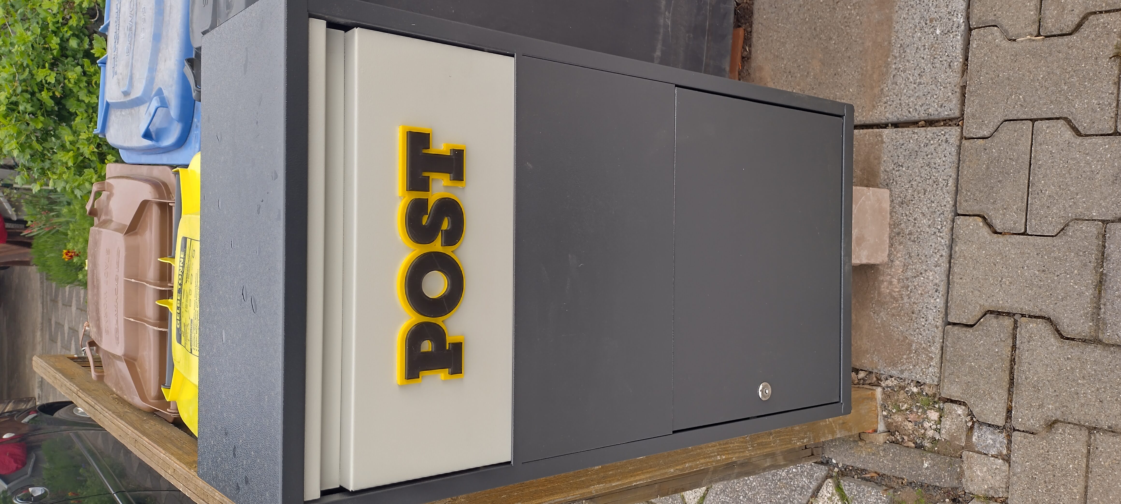 Post Sign