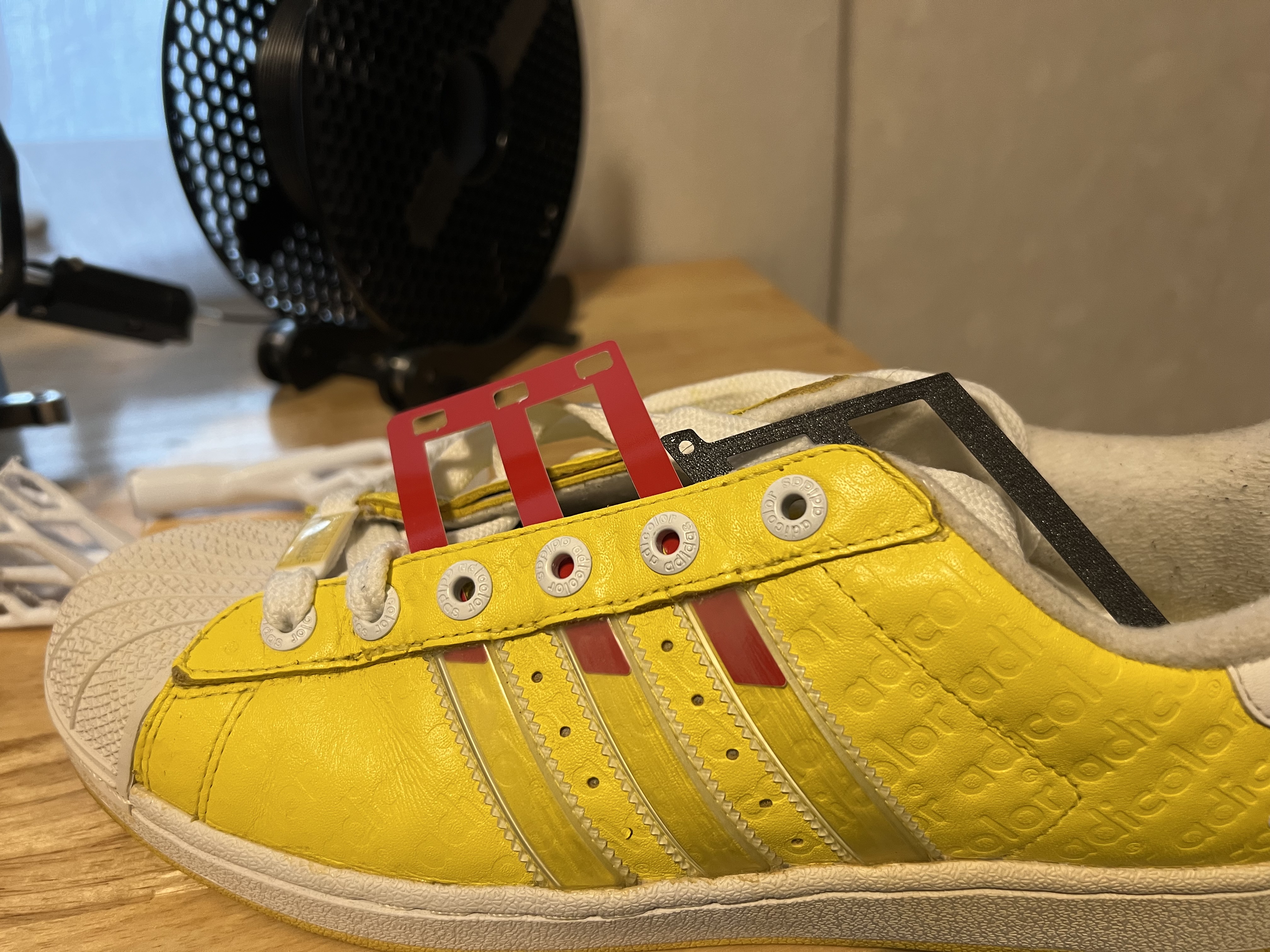 Adidas adicolor changeable clearance stripes