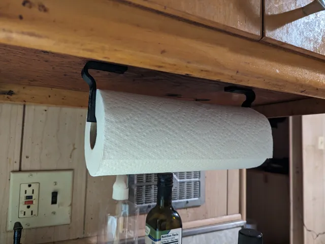 Simple Paper Towel Holder