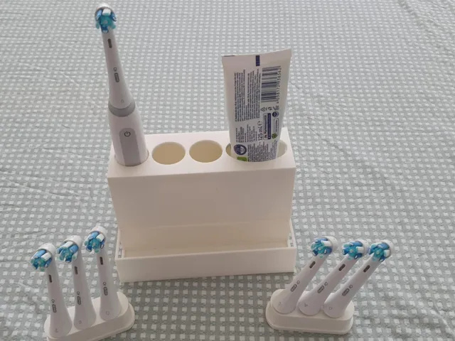 Remix Electric Tooth Brush Holder/Stand open design for 6 brush tips