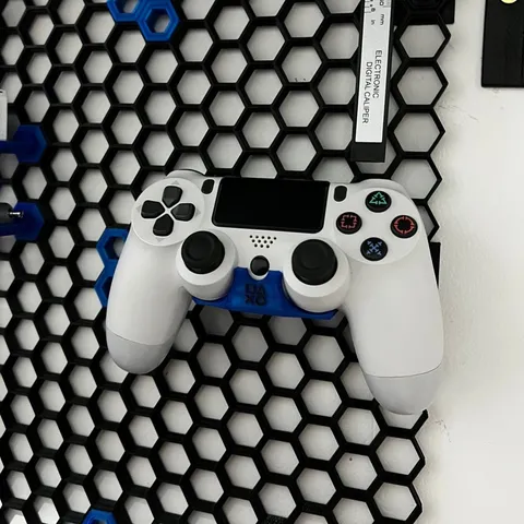 Playstation Dualshock 4 Honeycomb Wall Holder