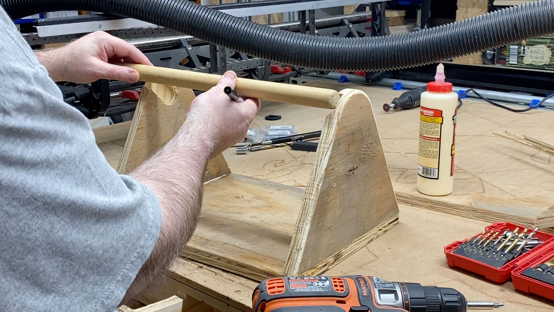 Towel Rod Holders for Heavy Duty Cleaning Towels (paper based shop rags