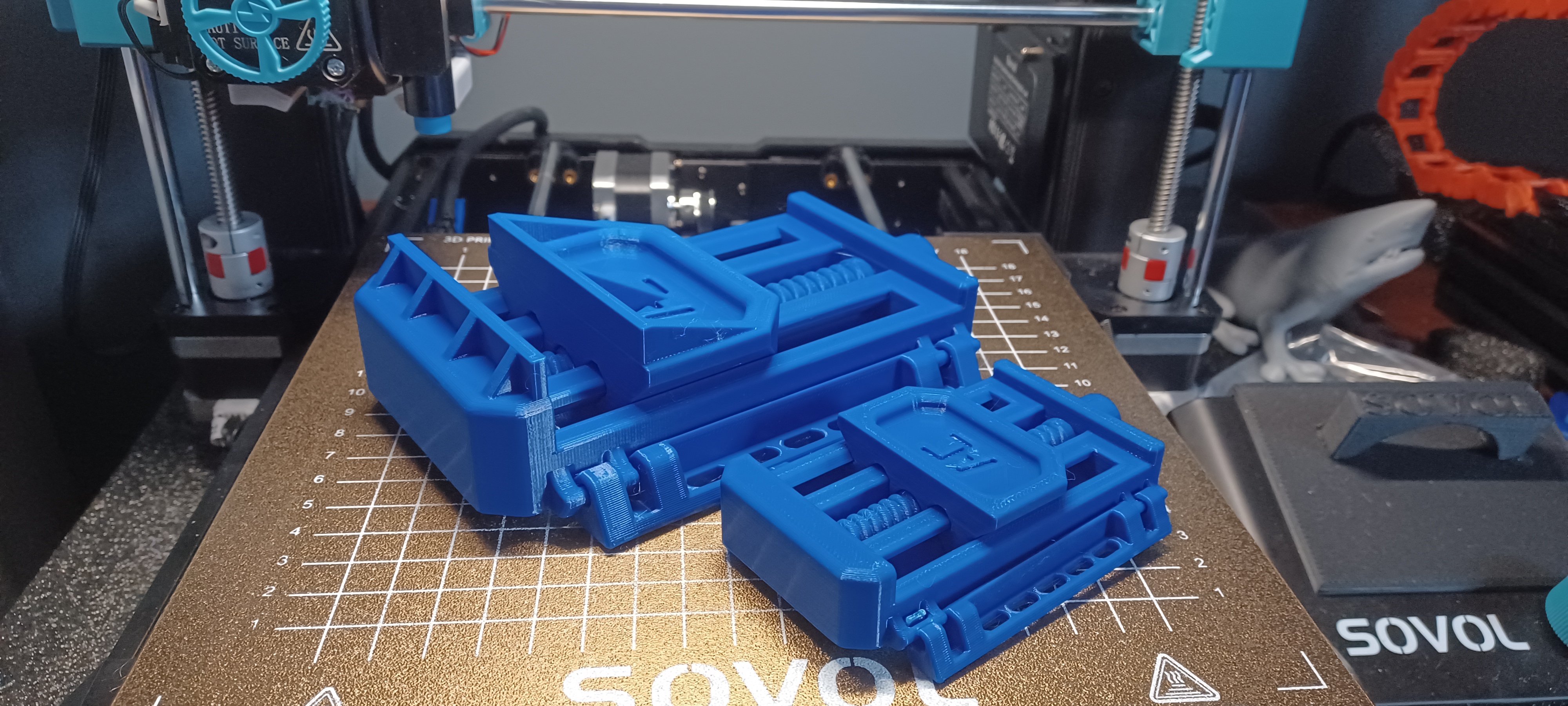 Print in place big jaw mini vise