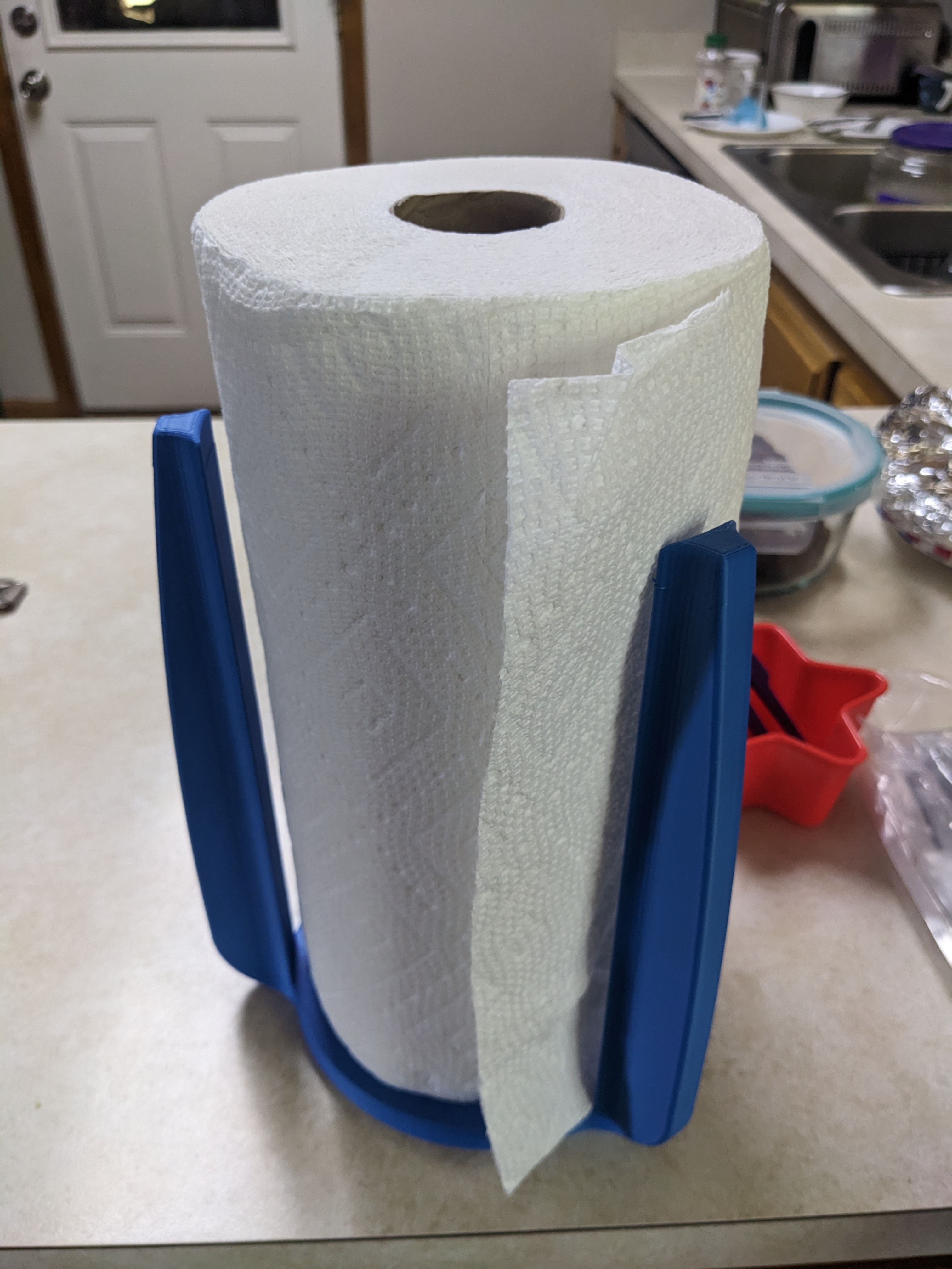 Saber Dart Paper Towel Roll Holder
