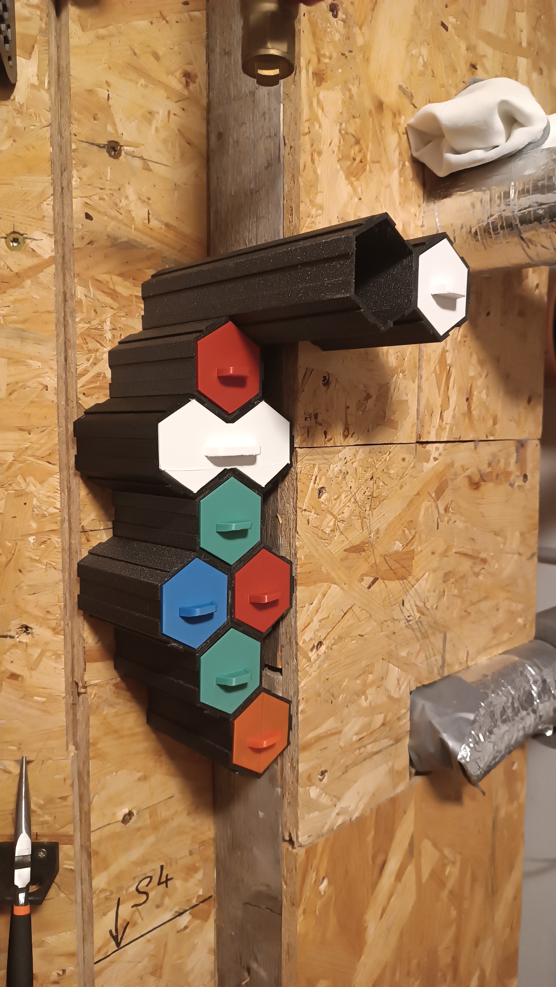Miniatura 6 do modelo 3D Modular Hex drawer system