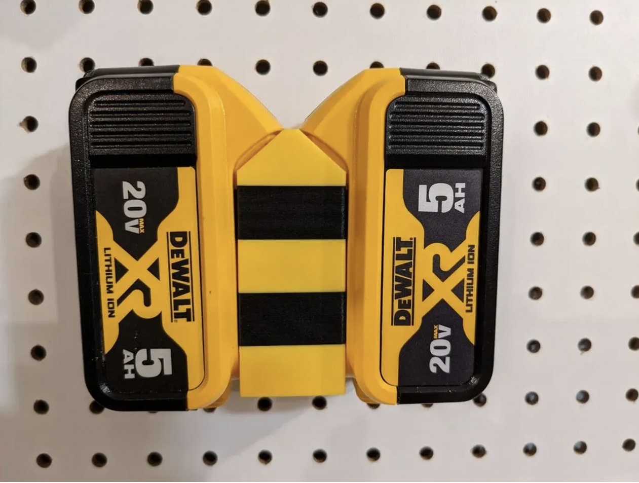 [HSW] DeWalt Dual Battery Holder by krisclarkdev Download free STL