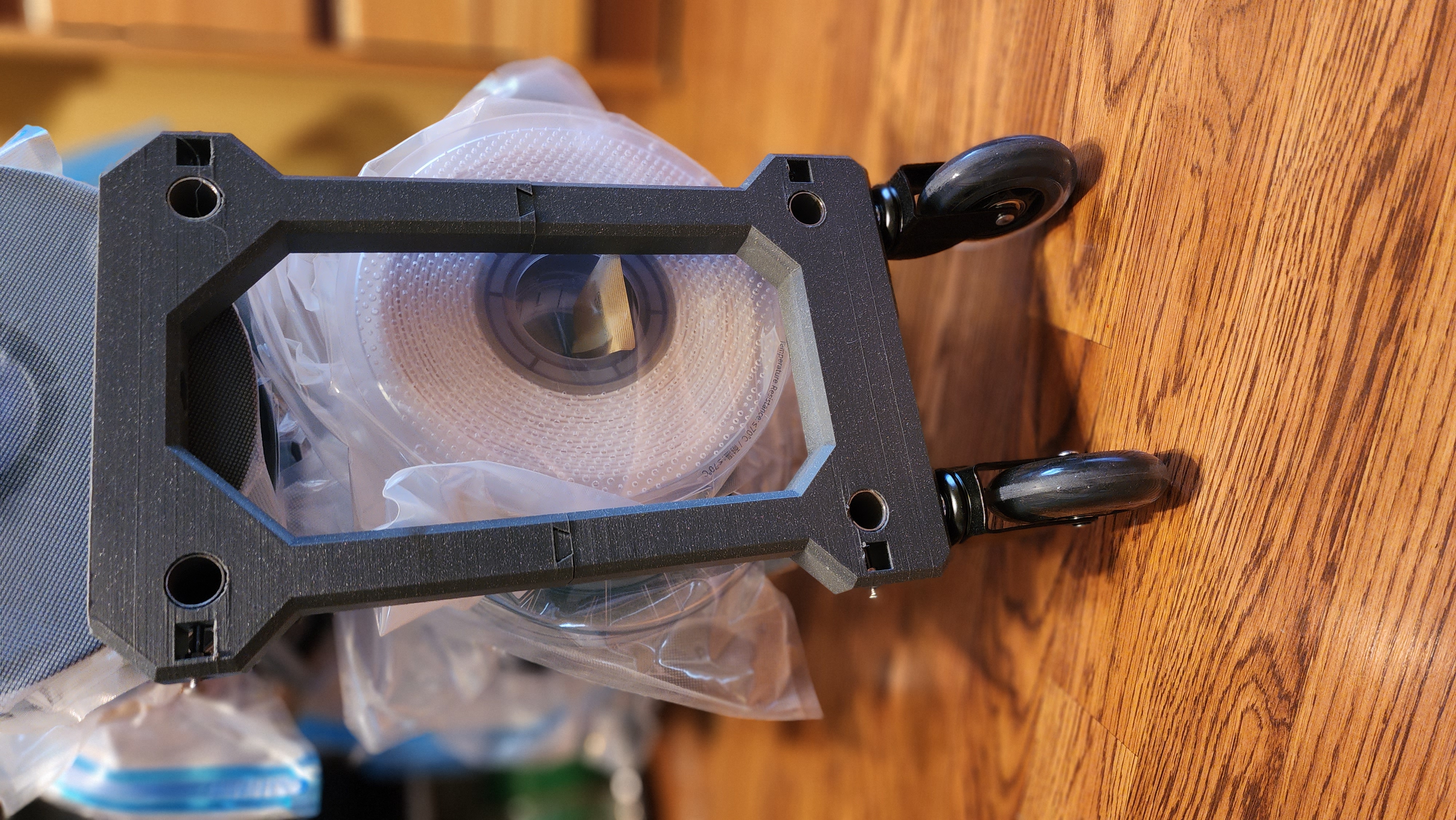 Miniatura 5 do modelo 3D Configurable, stackable, filament rack with optional wheels.