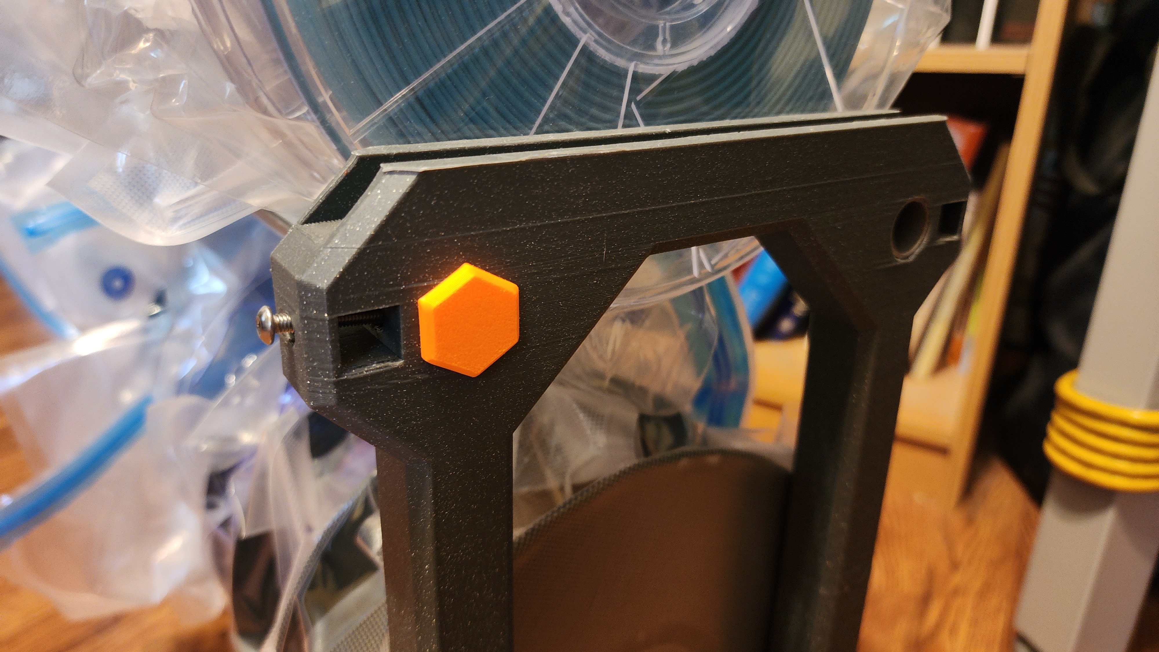 Miniatura 7 do modelo 3D Configurable, stackable, filament rack with optional wheels.