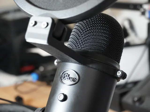 Blue Yeti Pop Filter Mount
