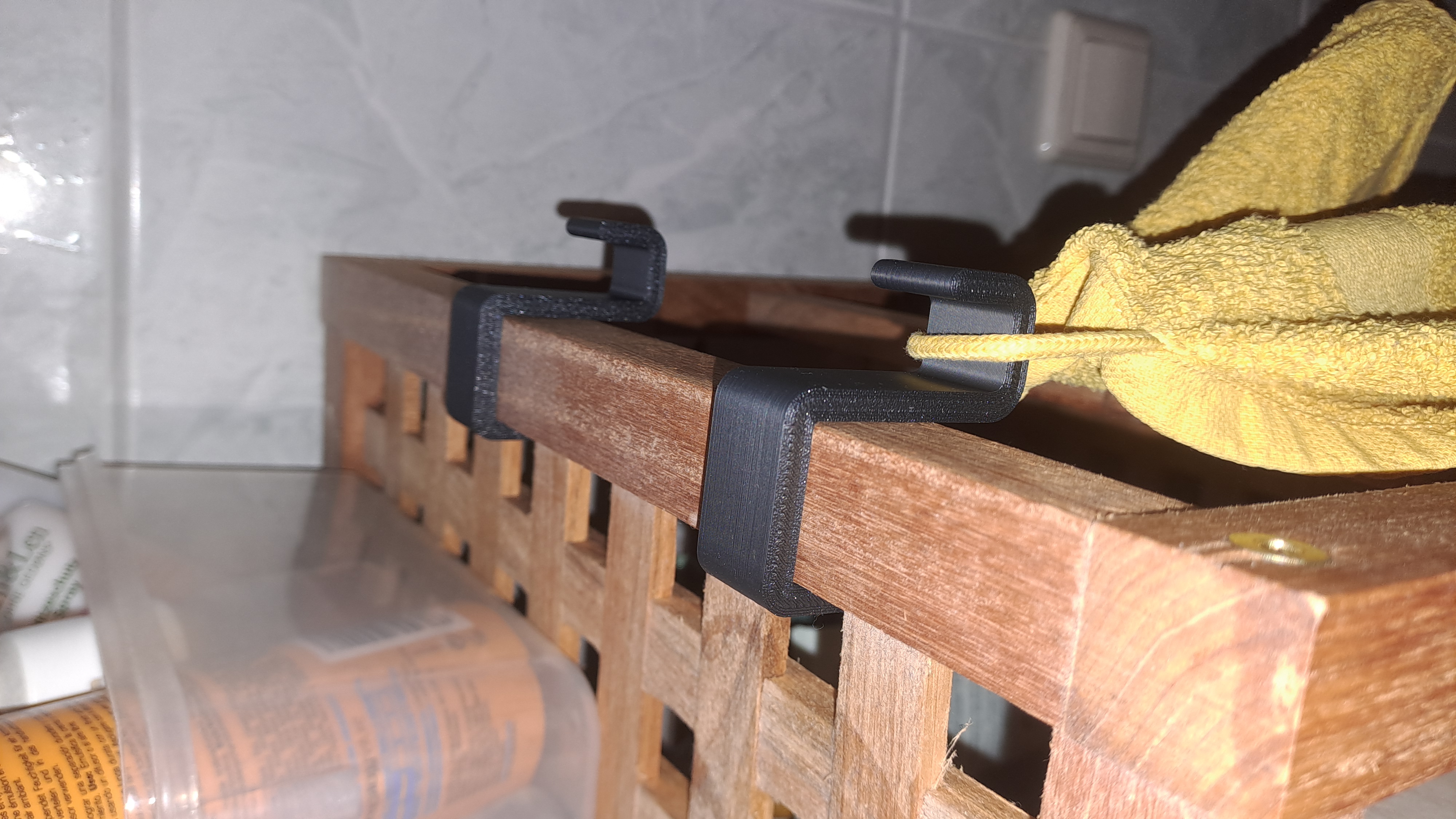 Miniatura 3 do modelo 3D Simple Shelf Hook