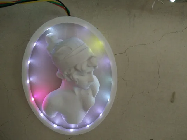 Illuminated Frame for Sculpture