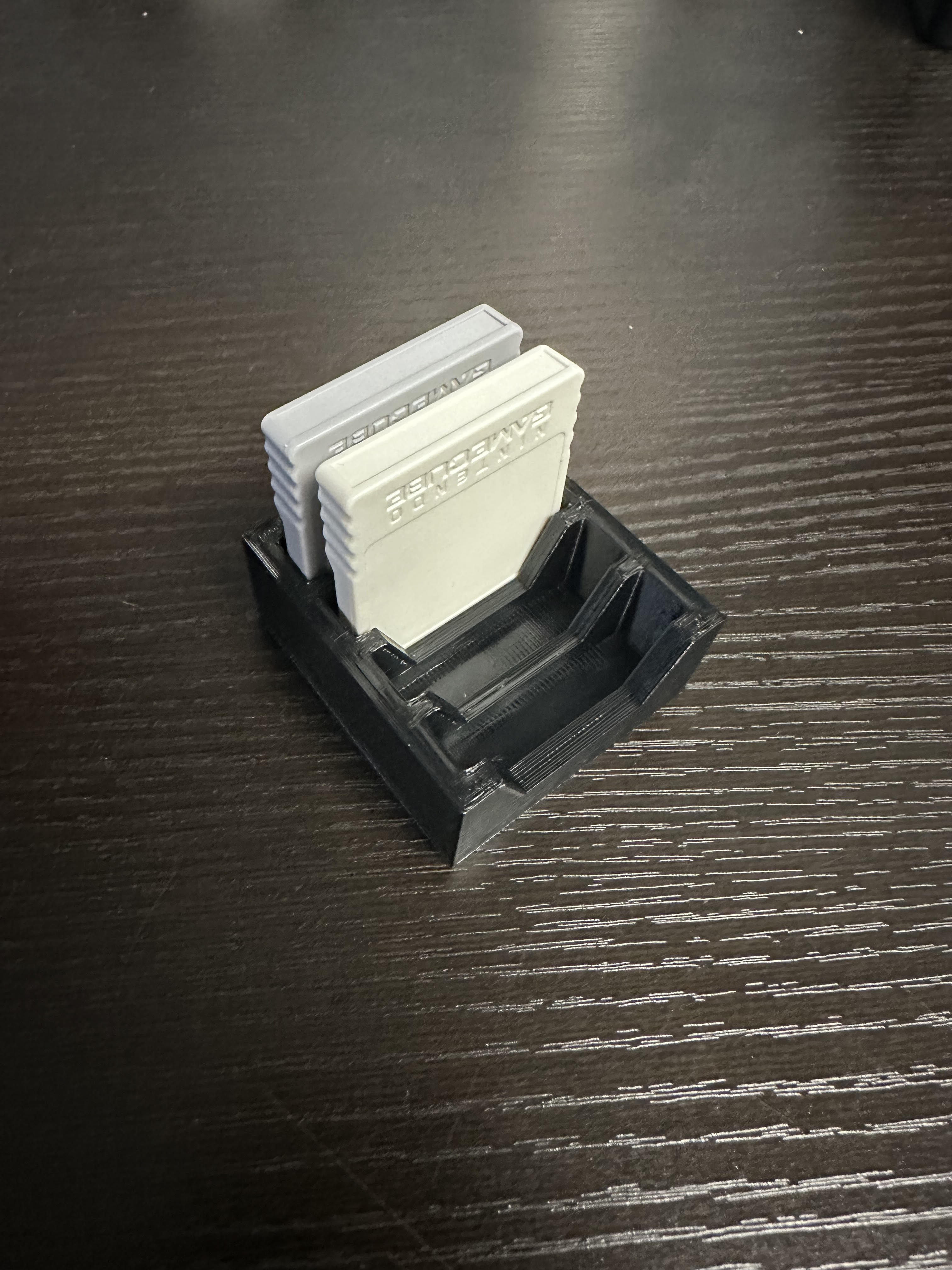 Gamecube Memory Card Holder by Justin Kinney Download free STL model