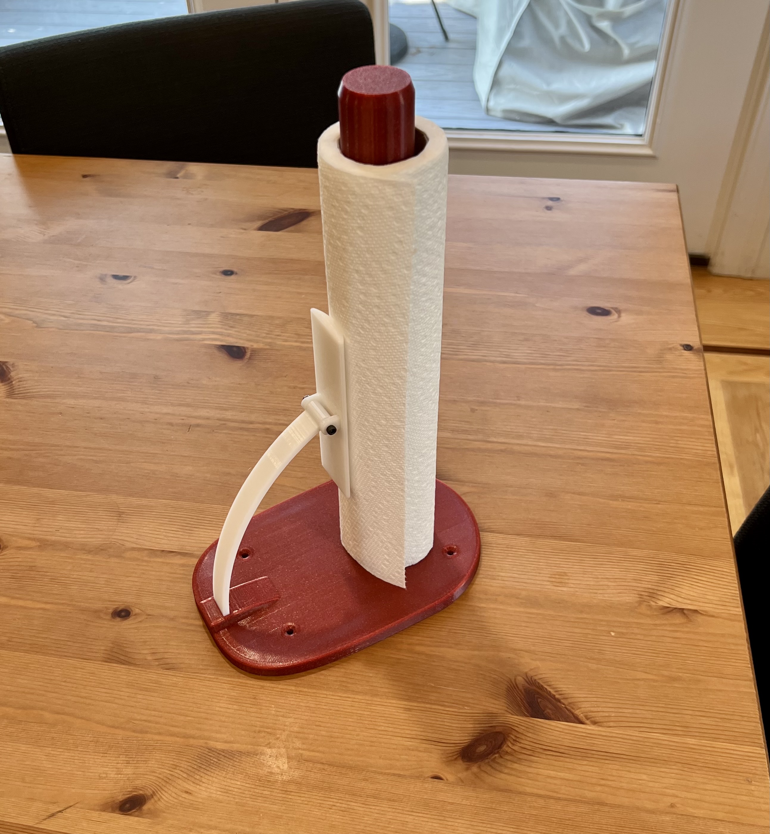 PaperMate The paper towel holder that’s your best friend in the shop