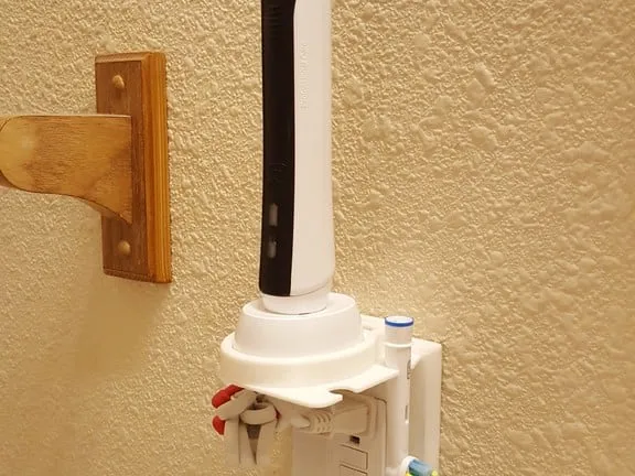 Oral-B Pro 1000 Tooth Brush Charger Stand