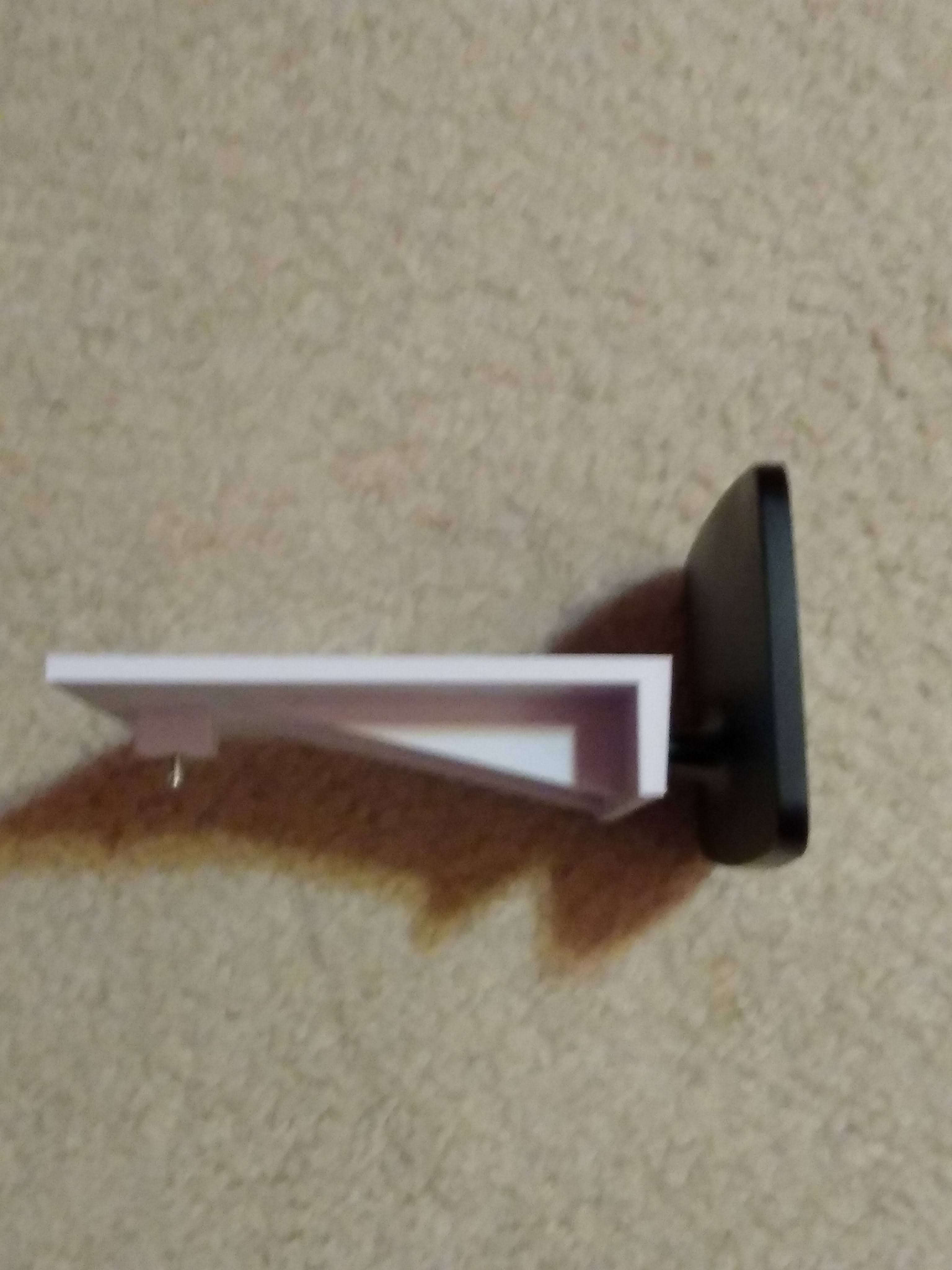 Miniatura 4 do modelo 3D Router shelf