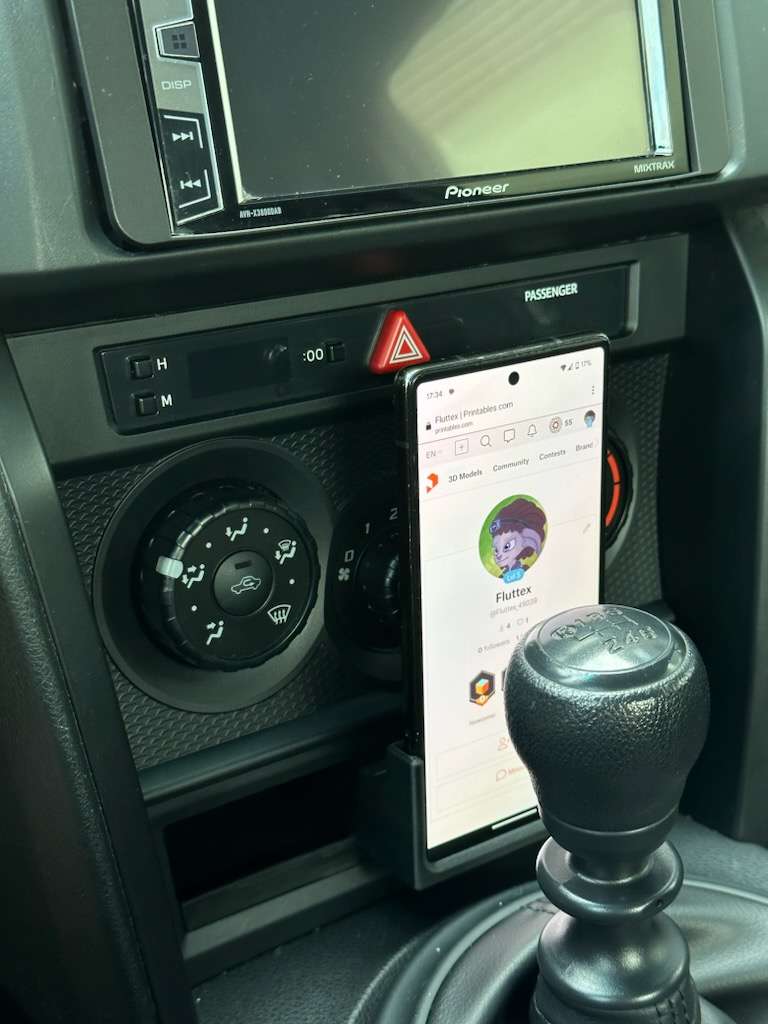Subaru BRZ Phone holder by Fluttex Download free STL model