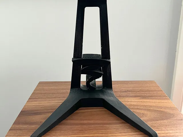 Headphone Stand by Makerbot - Focal Edition