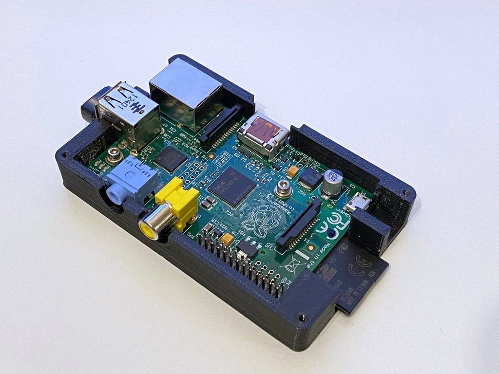 Raspberry Pi Model B Case By Crashdebug | Download Free STL Model ...