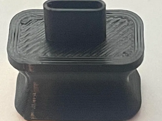 USB-C Cover with handle