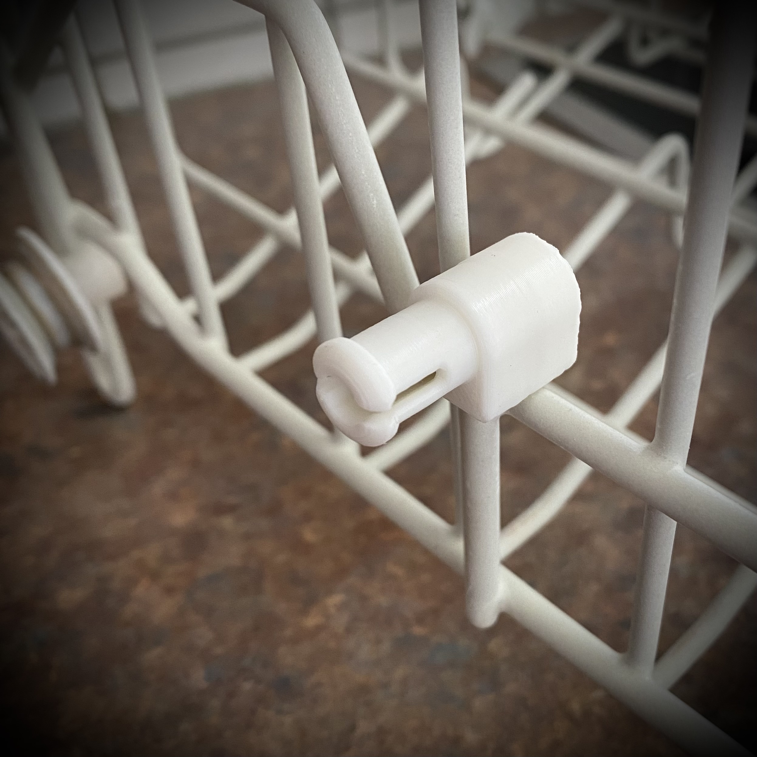 Dishwasher rack wheel holder Miele 10 mm Spülmaschine by flow