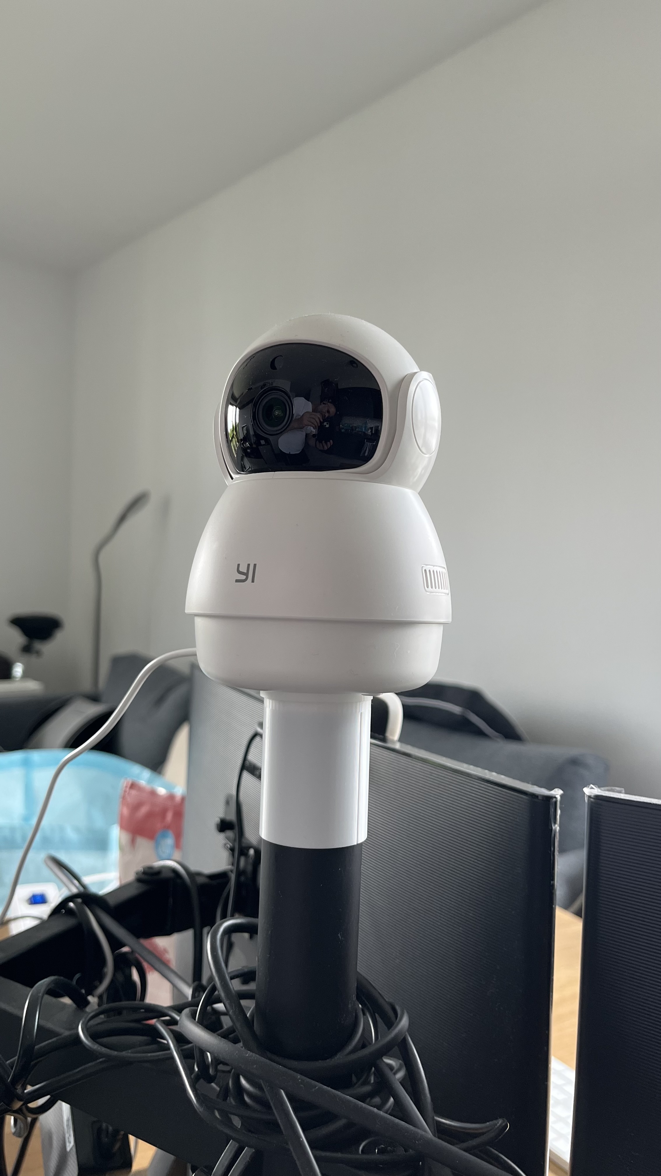 COMPLETE YI Dome Stand for Monitor mount