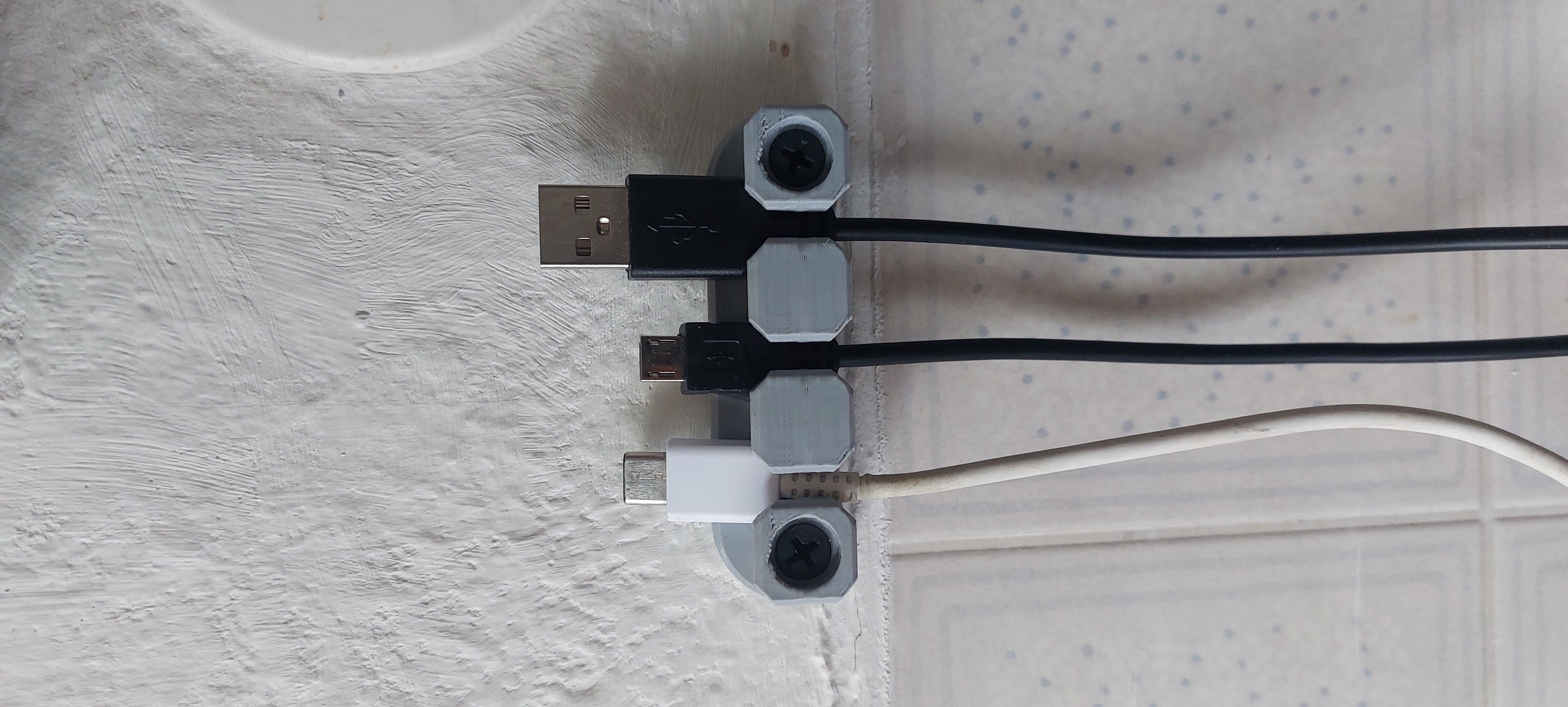 cable-corral 3 slot / extender