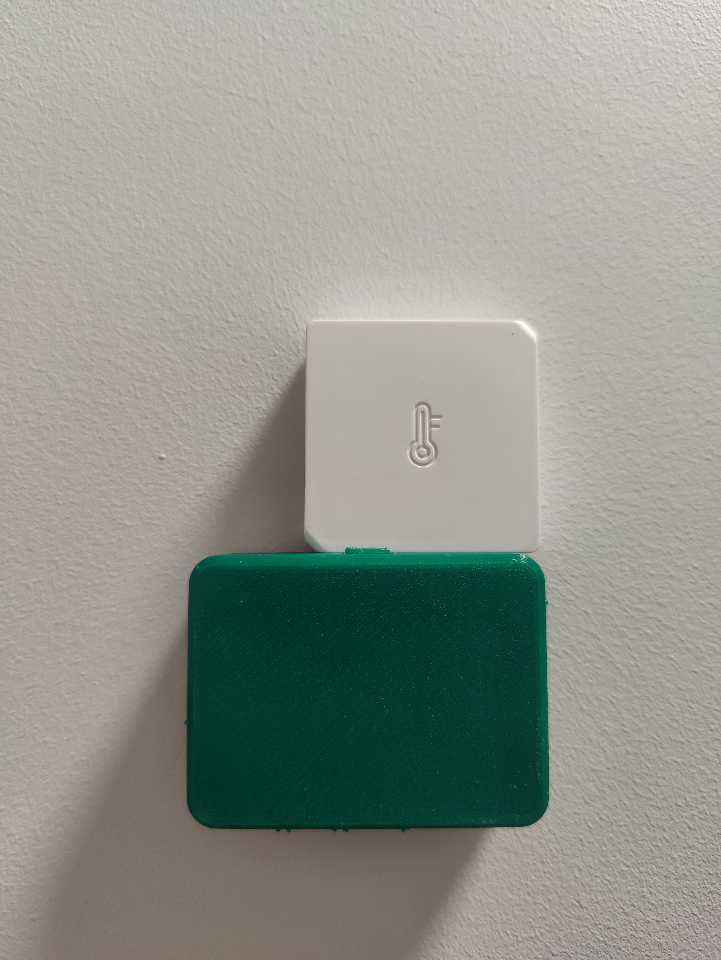 Sonoff Temperature Sensor SNZB-02 AAA case