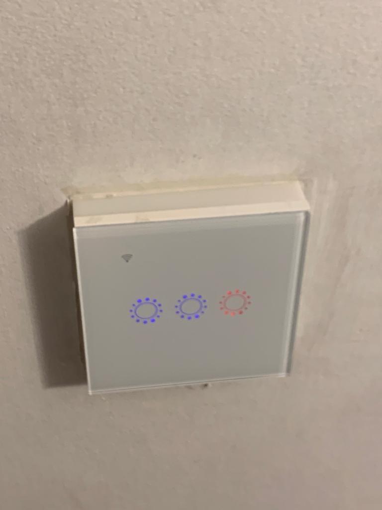 Switch Spacer (86mm), hole for smart switches by Newha Download free