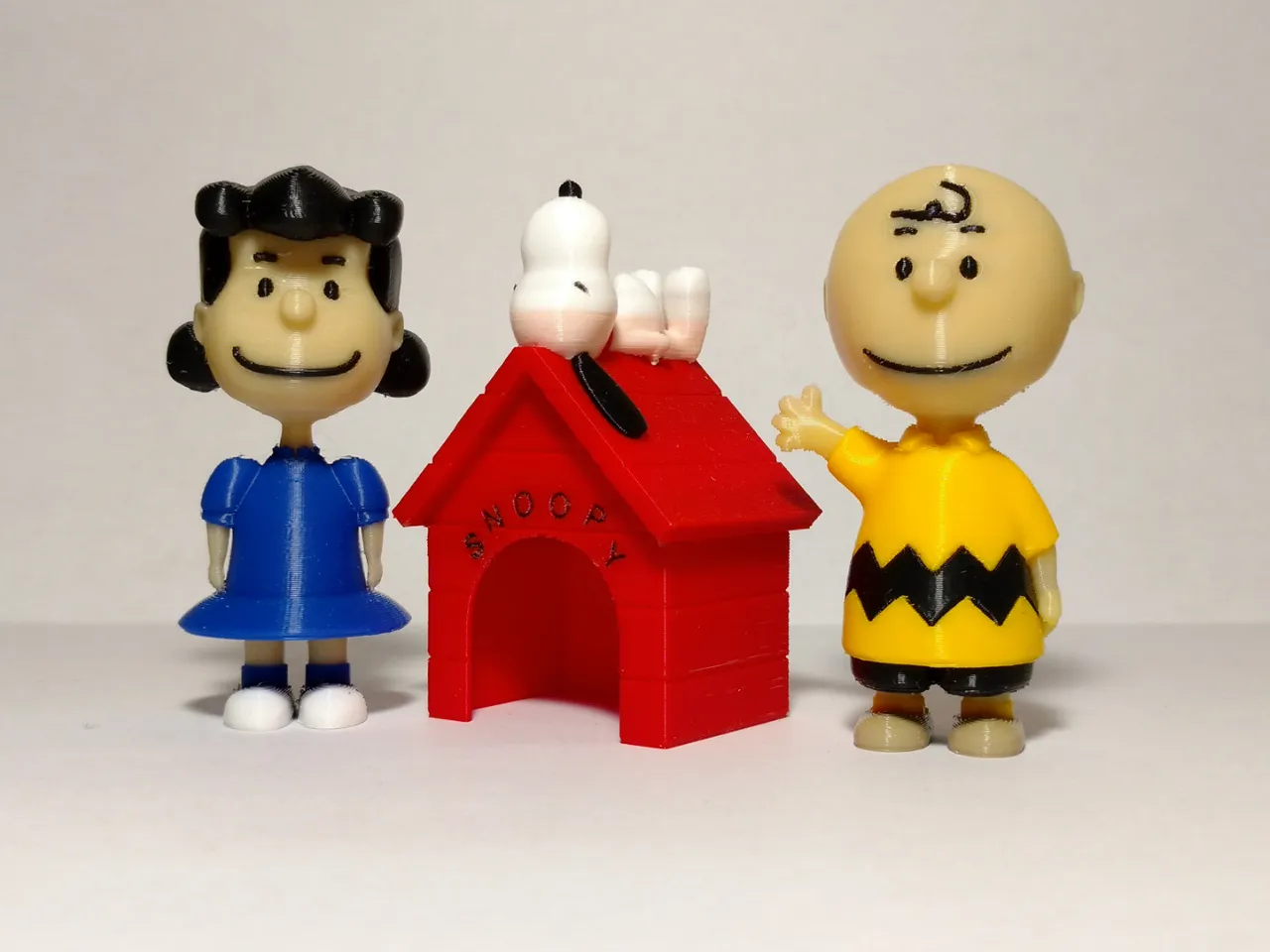 peanuts characters lucy van pelt