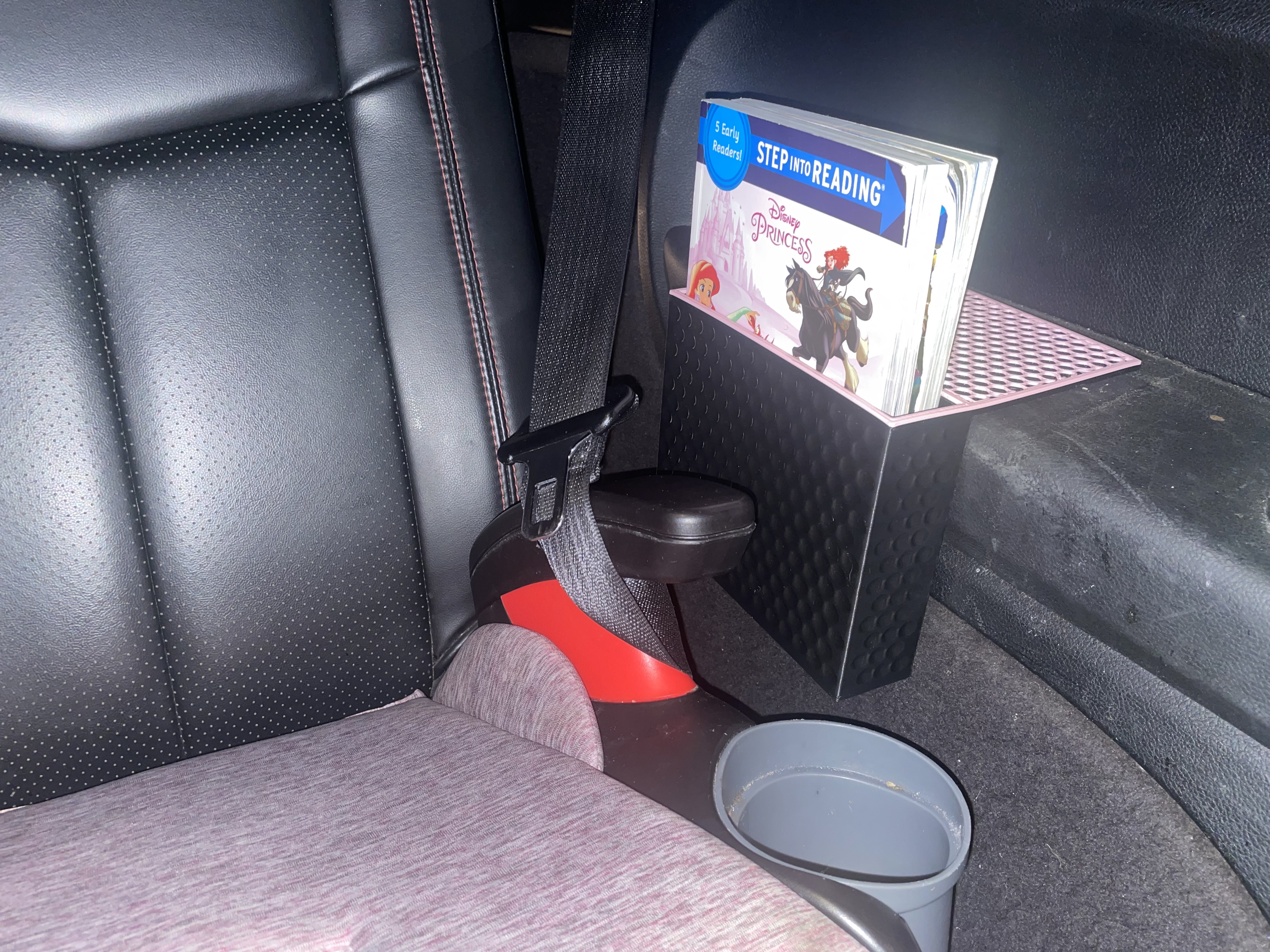 Book Bin for Vehicle