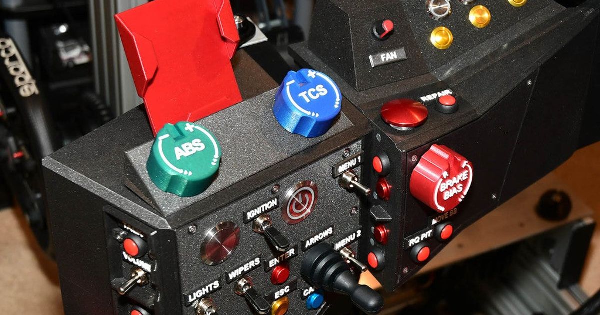 Sim Racing Button Boxes: Prebuilt and DIY options