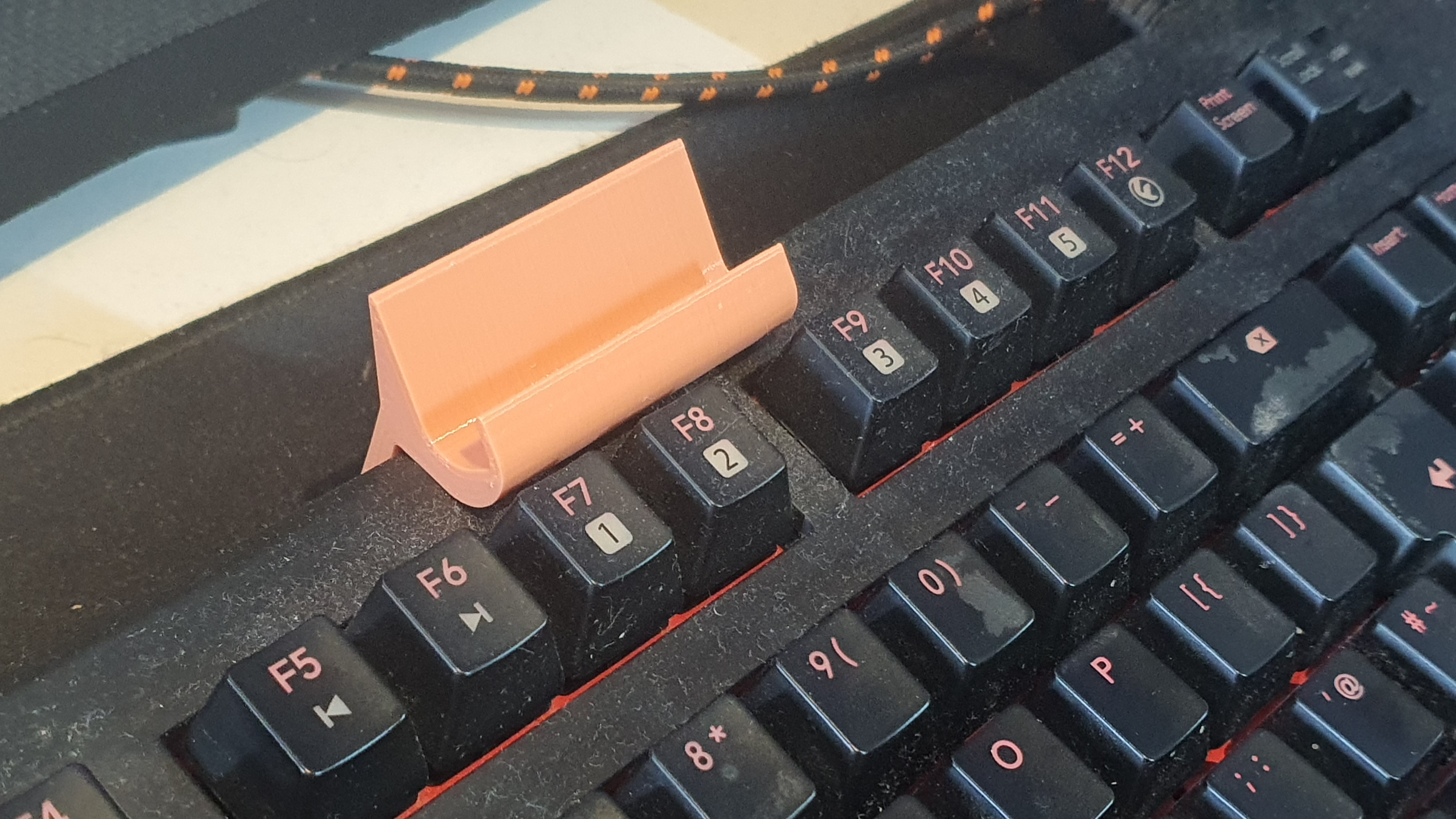 Phone and remote cradle for keyboards by Orbital | Download free STL model | Printables.com