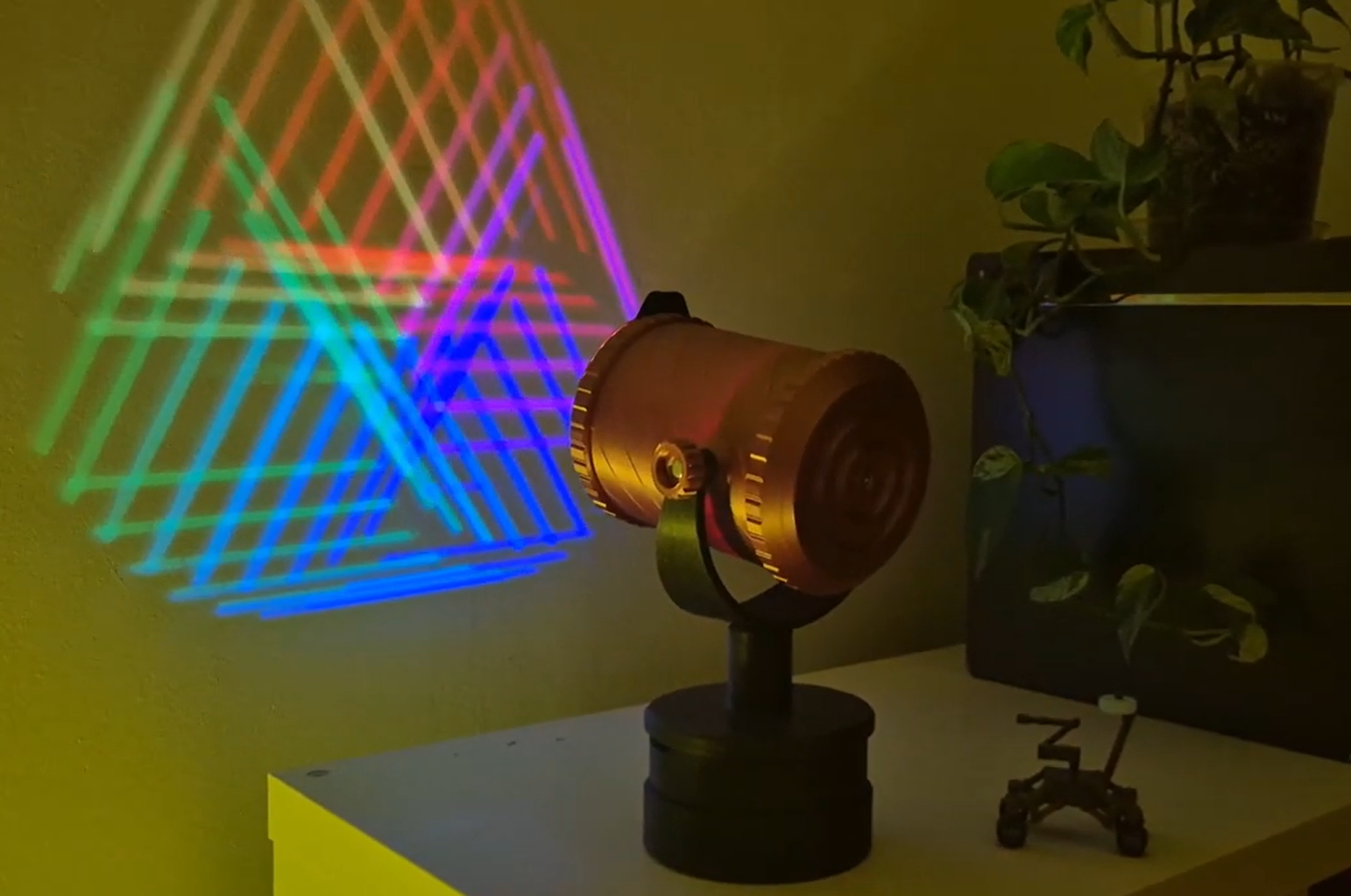 Light Pattern Projector