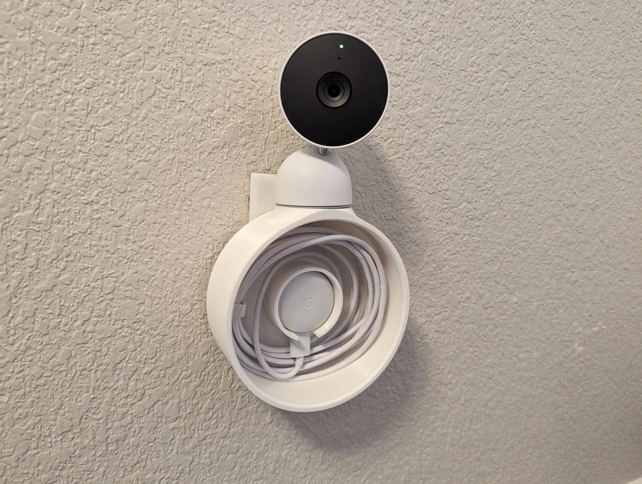 Nest cam hot sale outlet mount