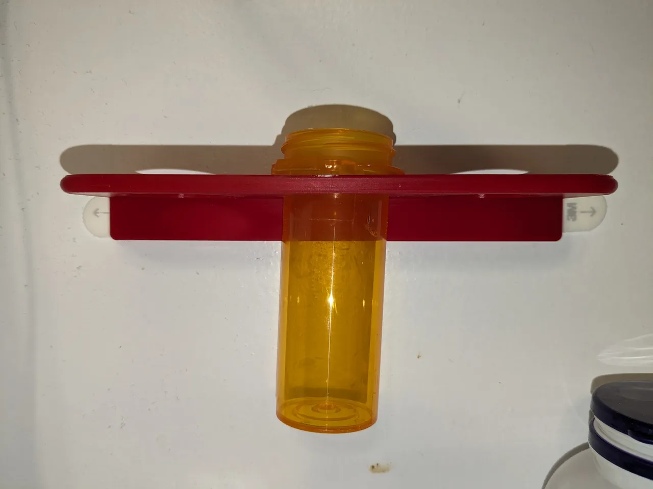 Pill Bottle Holder US 33mm ~ by emptyL, Download free STL model