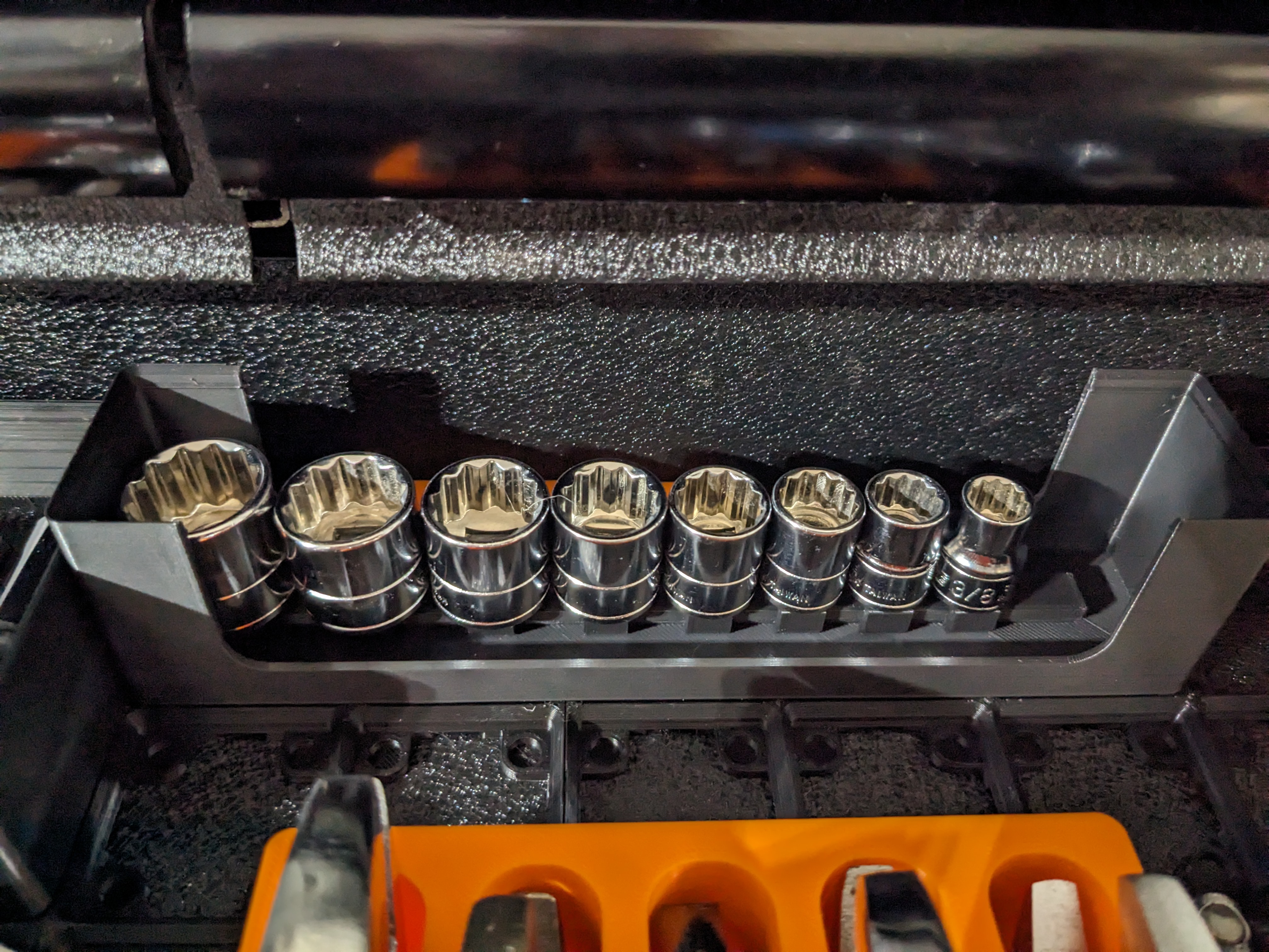 Gridfinity Universal Socket Holder