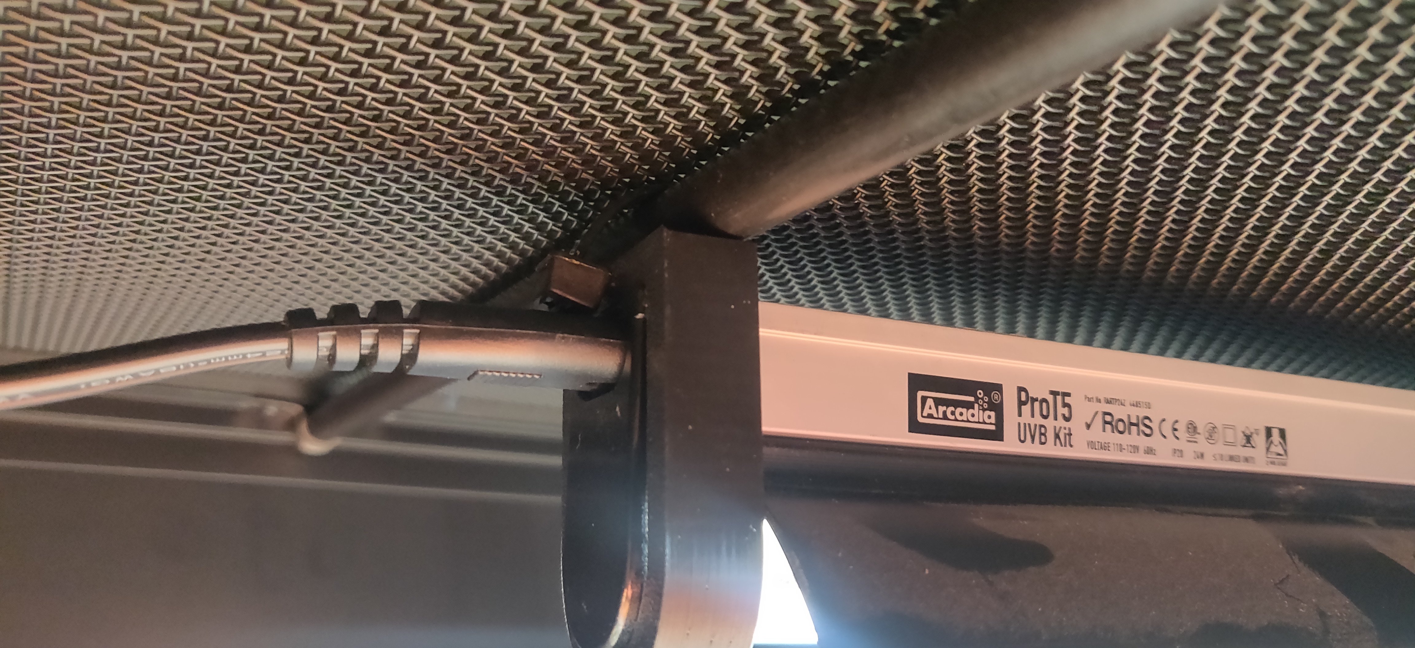 Zip Tie Mount for Arcadia T5 UVB Light Fixtures