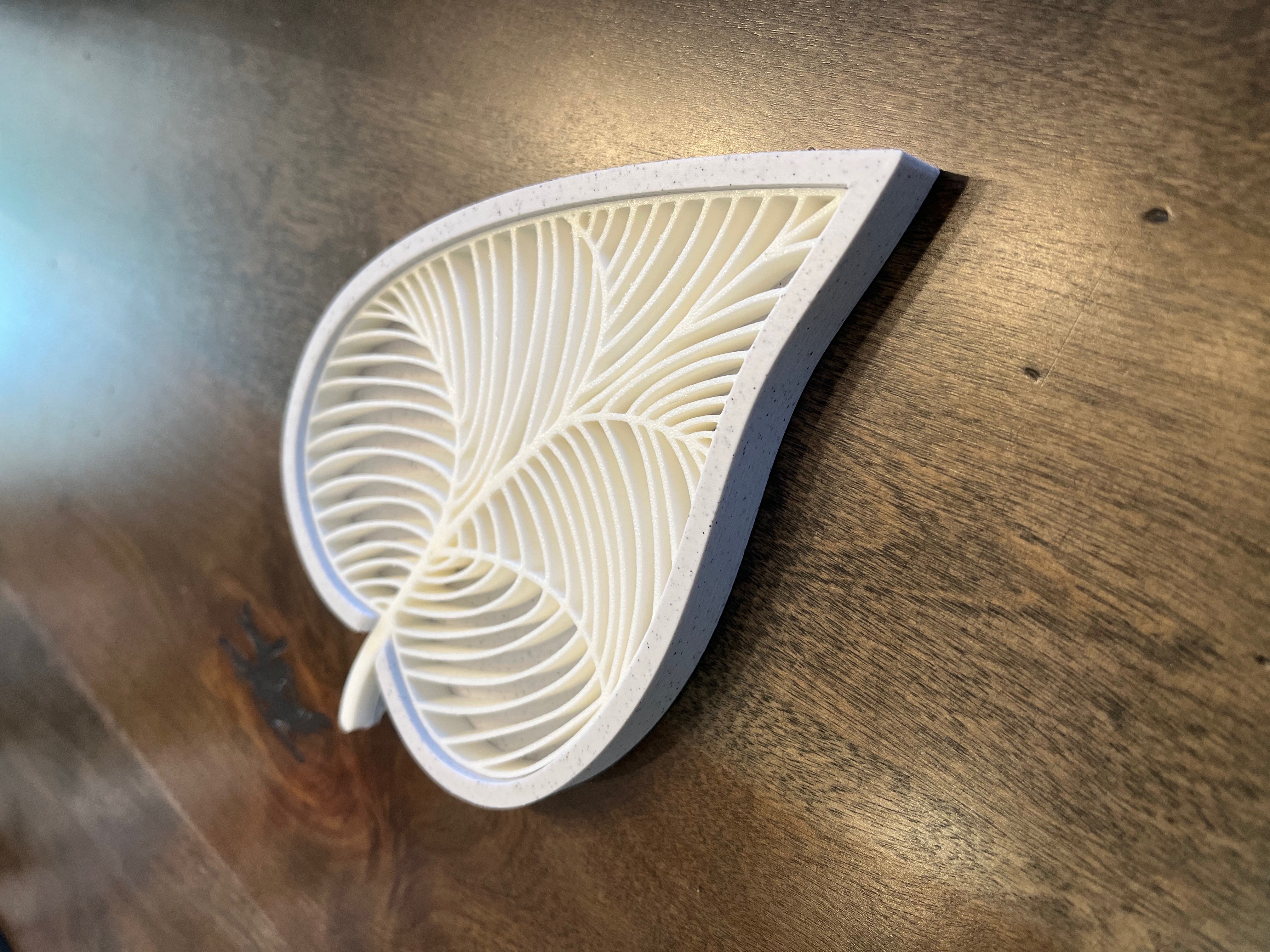 Updated Leaf Soap Dish 3D model thumbnail