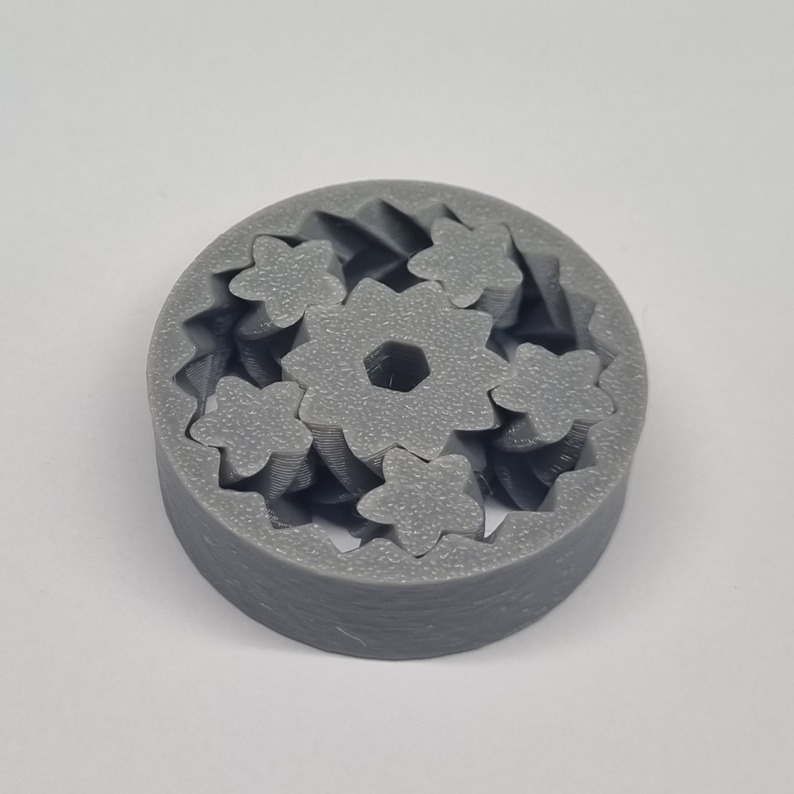 Perfect Gear Bearing v2-more compact design) 3D model thumbnail