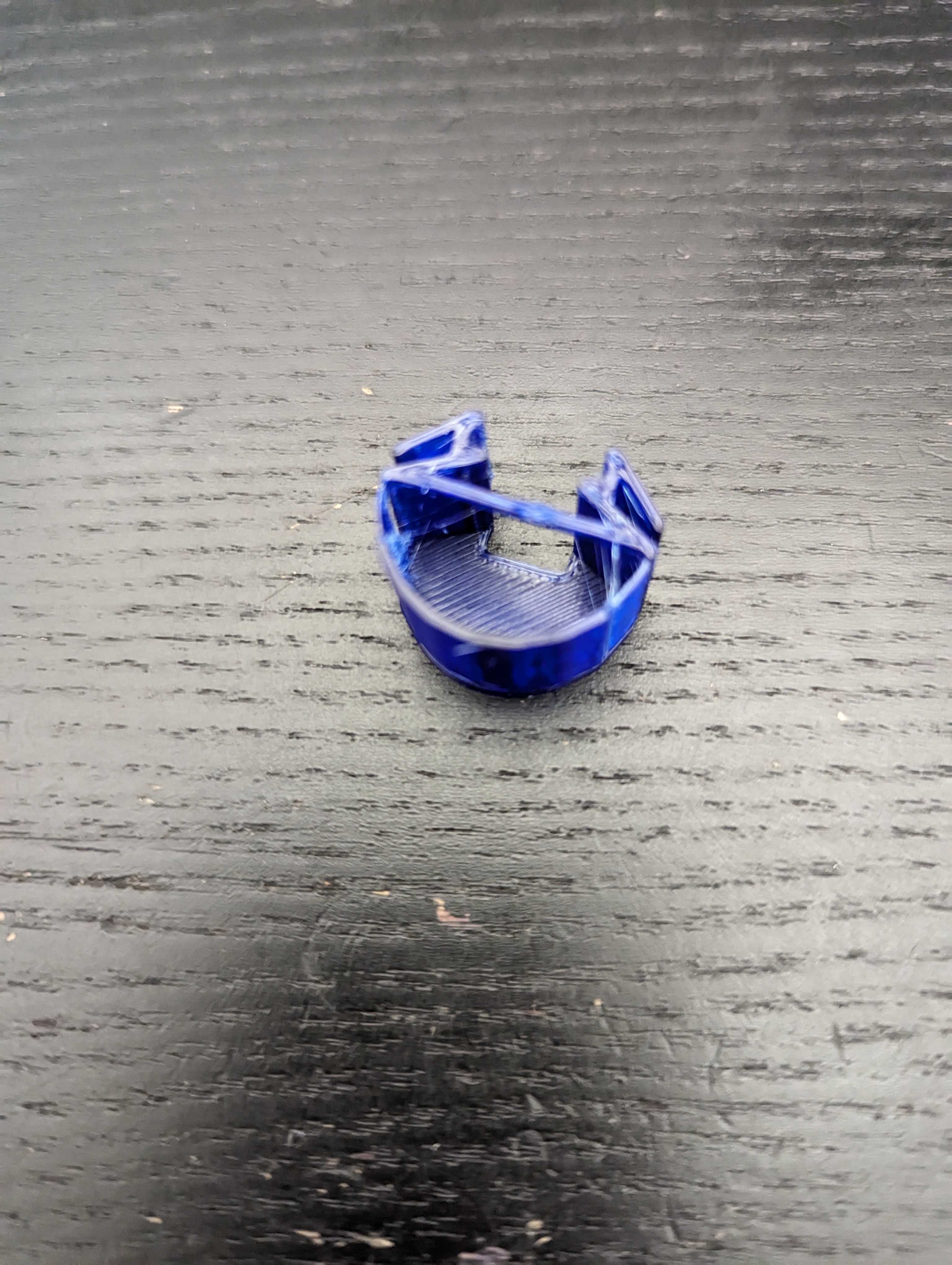 Daylight shielded baffle — thumbnail 2