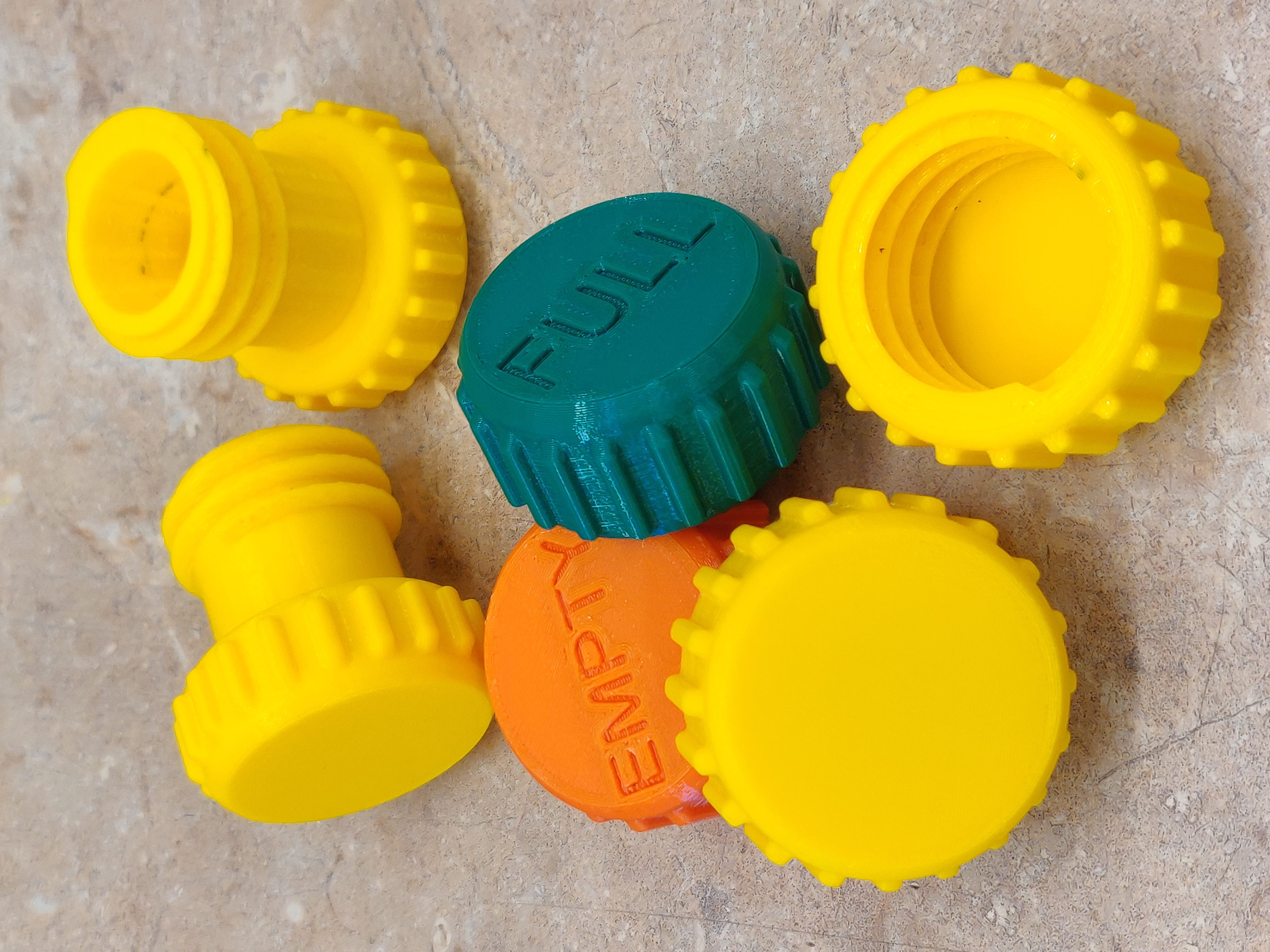 ACME / QCC Type 1 propane female cap and male plug