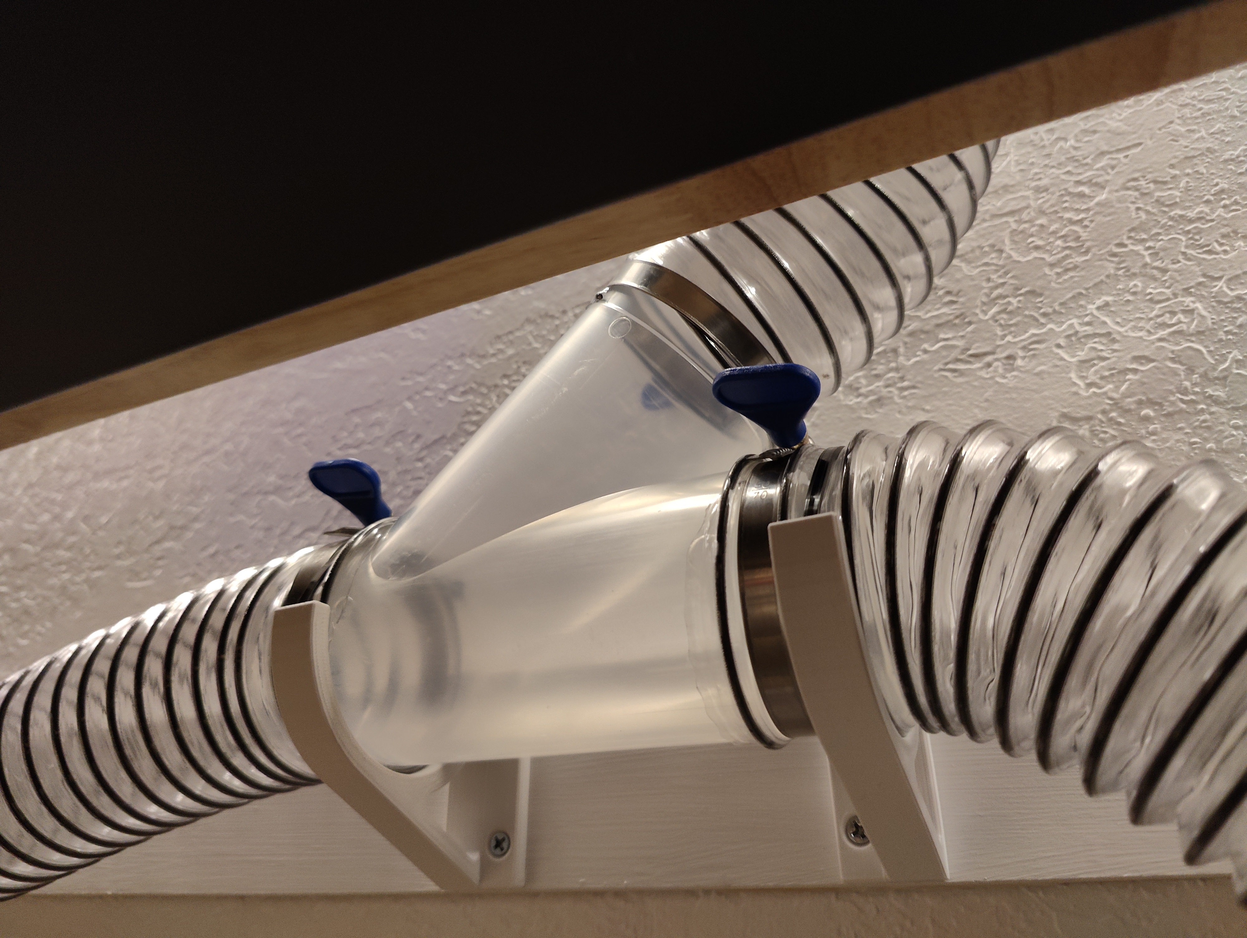 2.5" Hose Mount