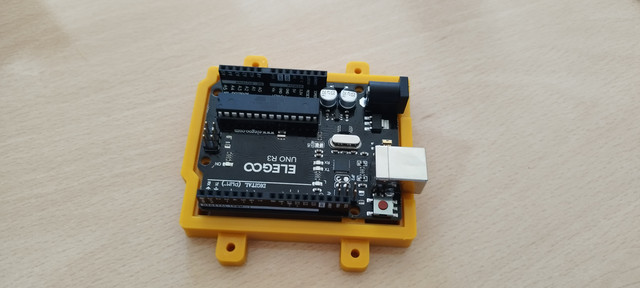Arduino Uno R3 Holder